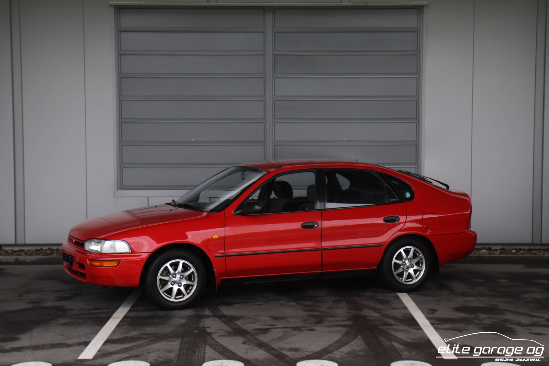 TOYOTA Corolla 1.6 GLi Liftback-image-0