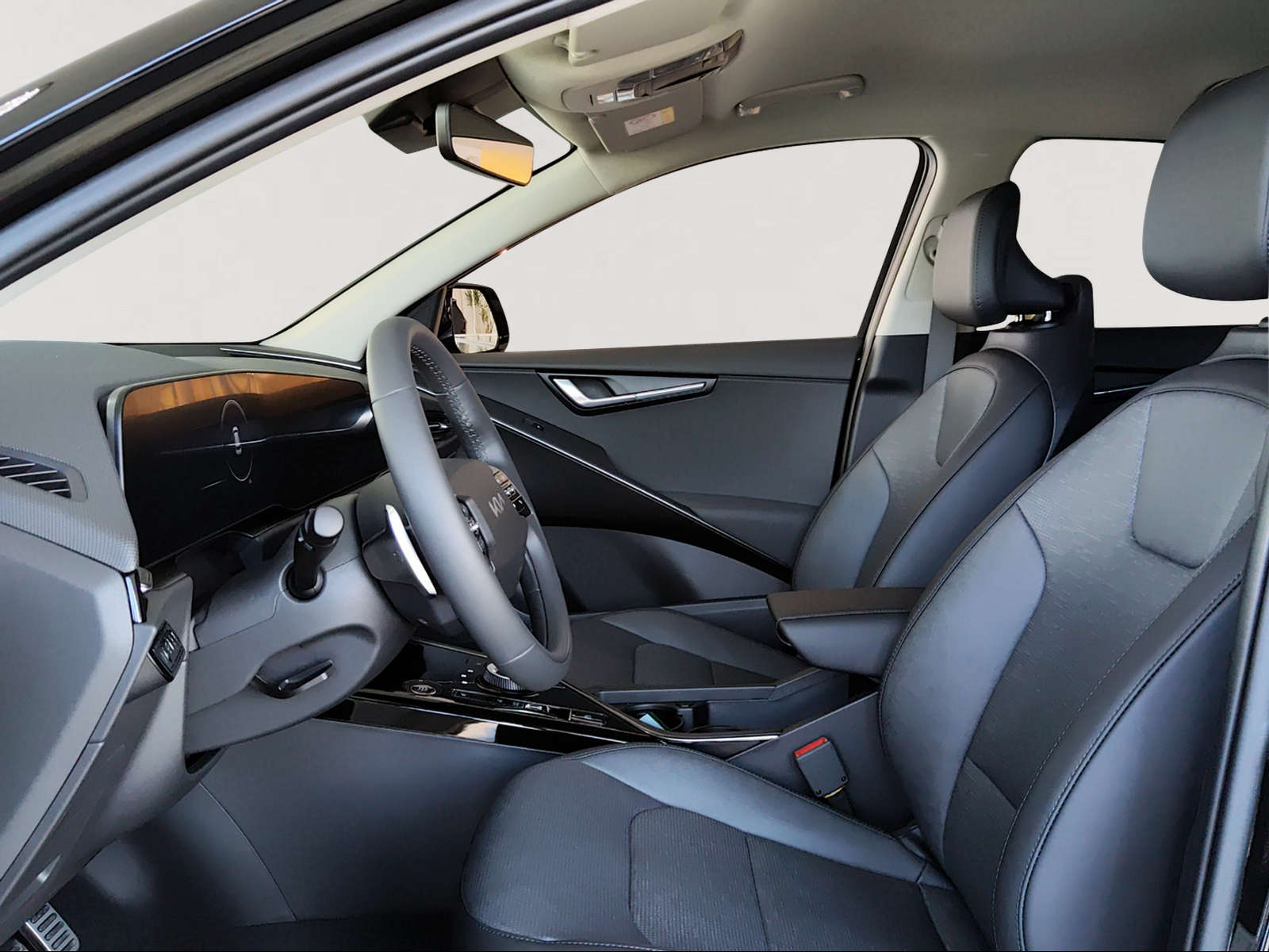 KIA Niro 1.6GDi Plug-in Hybrid Style DCT-image-6