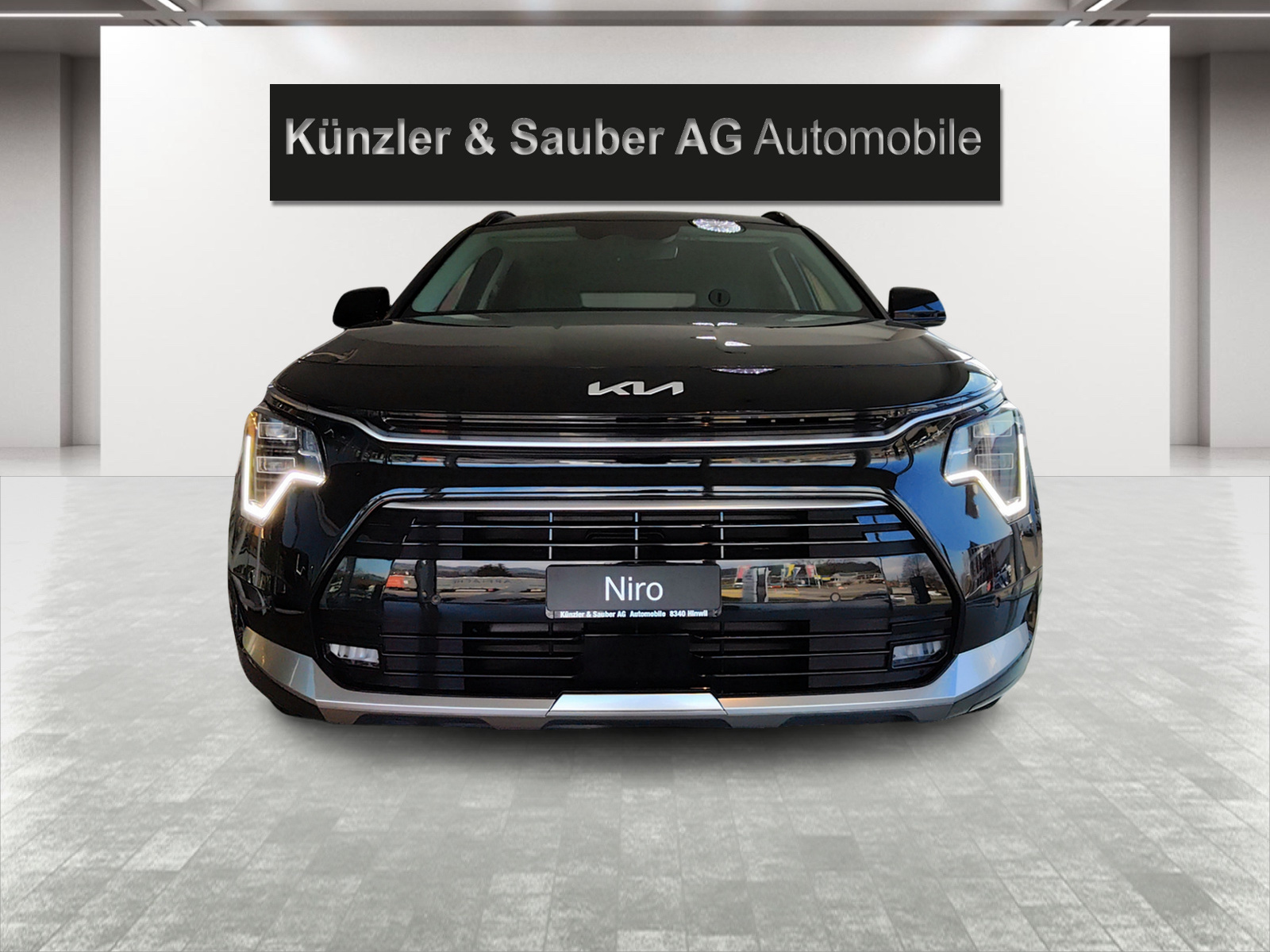 KIA Niro 1.6GDi Plug-in Hybrid Style DCT-image-2