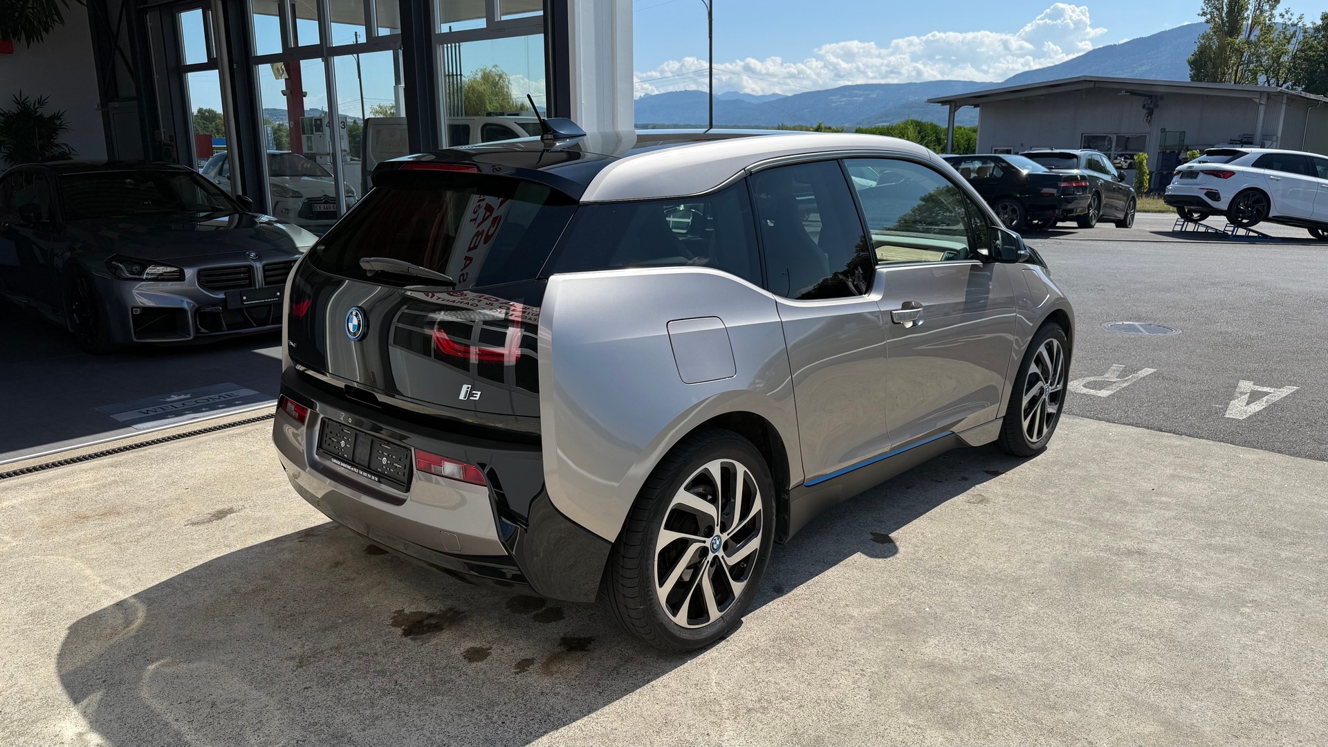 BMW i3 (60Ah) Range Extender-image-4