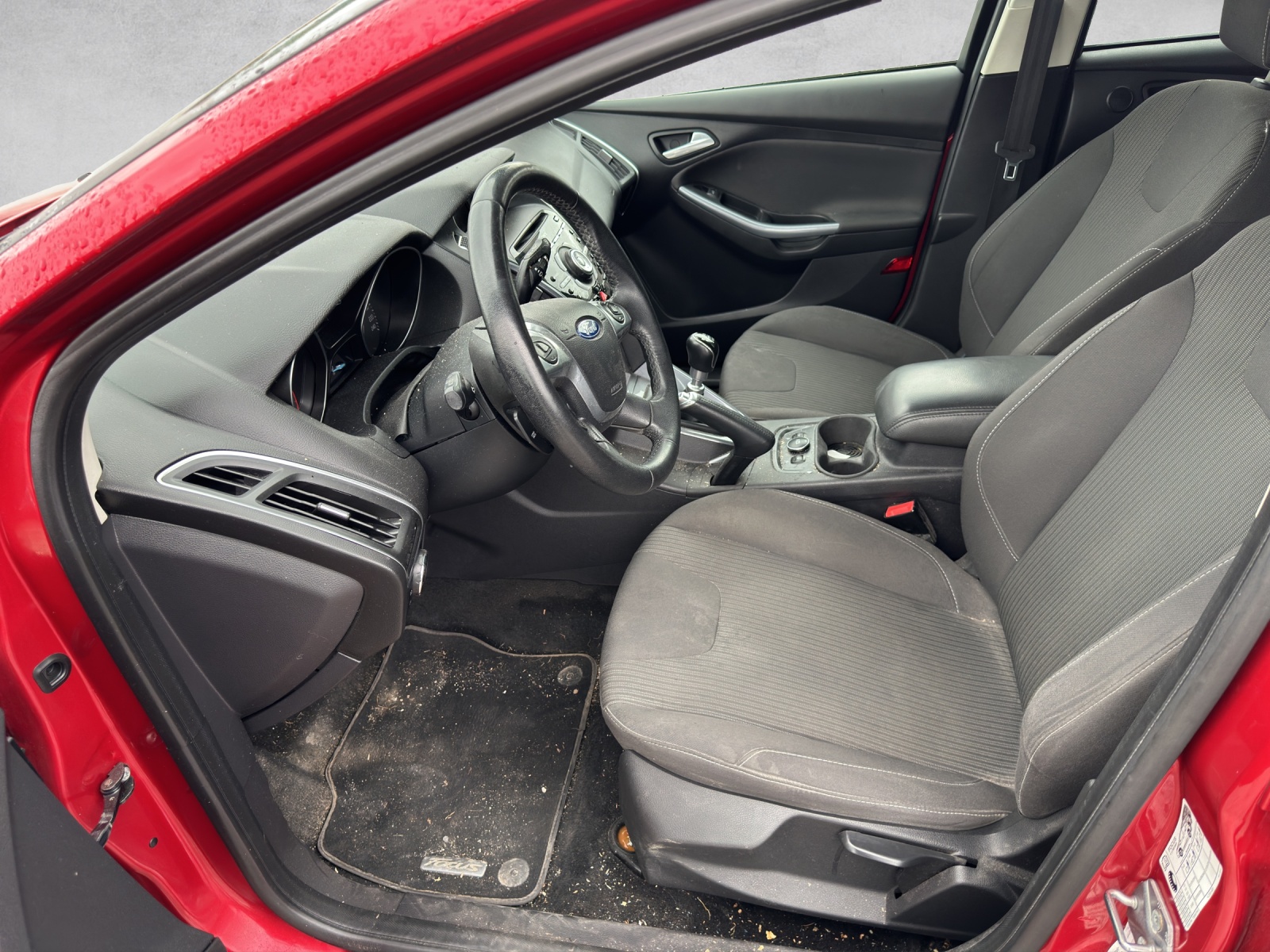 FORD Focus 1.0 SCTi Trend-image-10