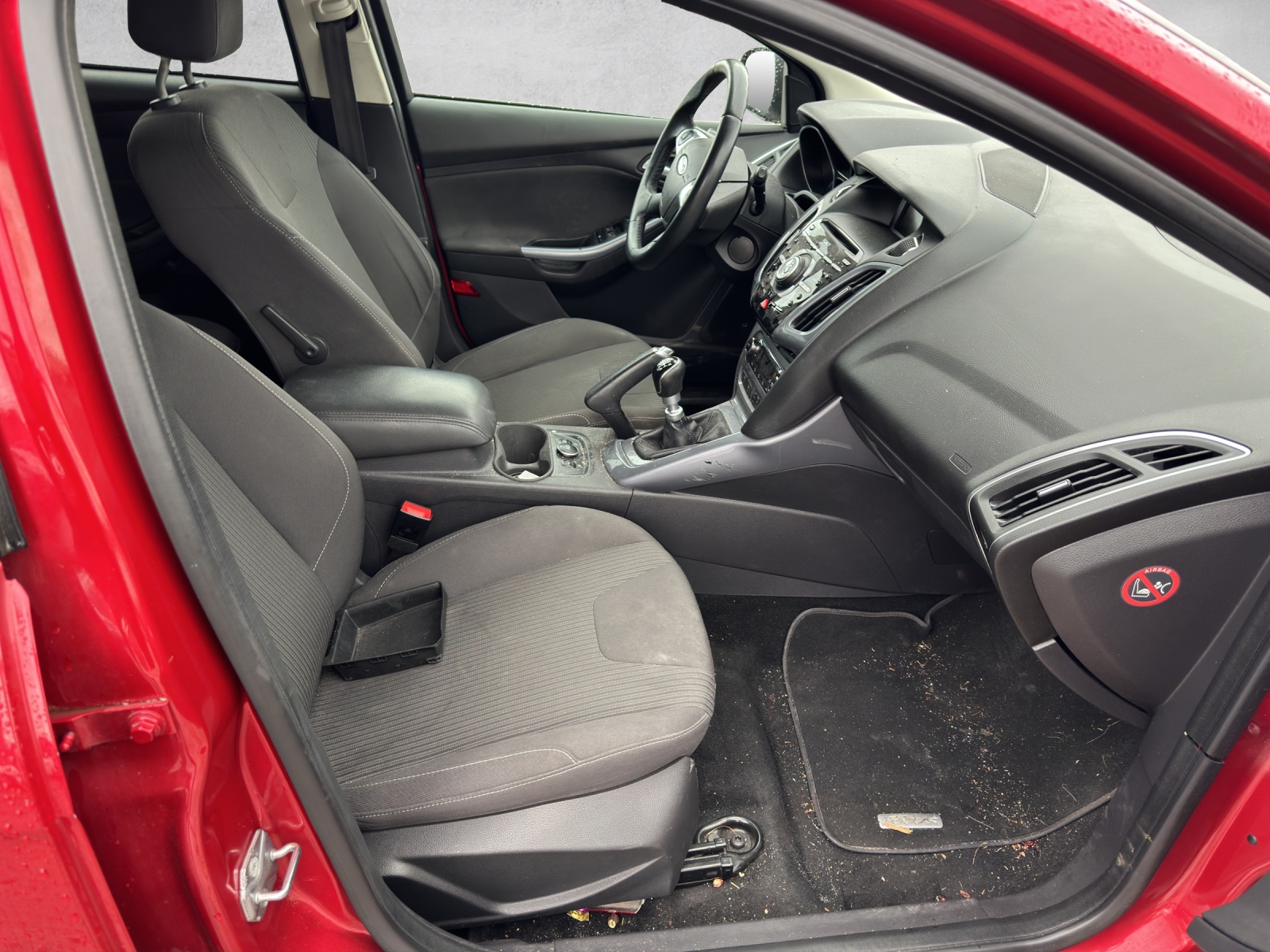FORD Focus 1.0 SCTi Trend-image-8