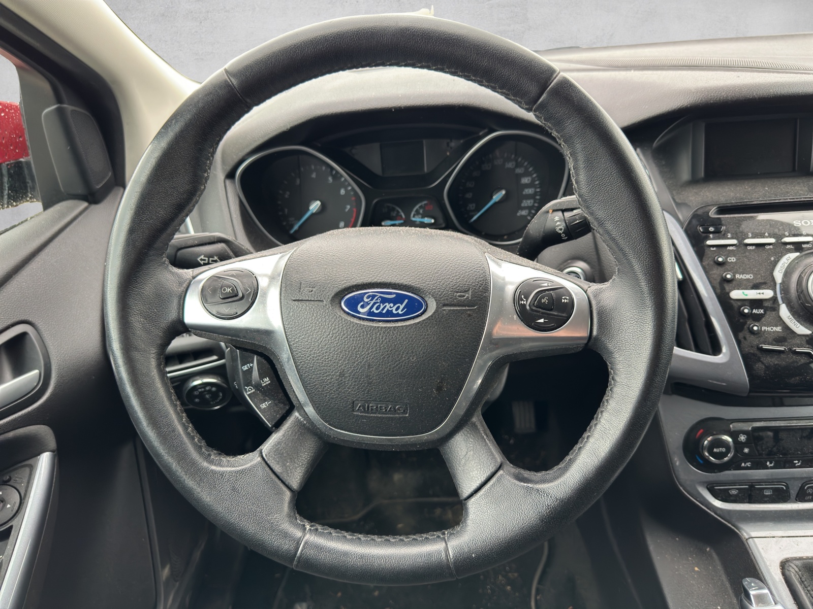 FORD Focus 1.0 SCTi Trend-image-16
