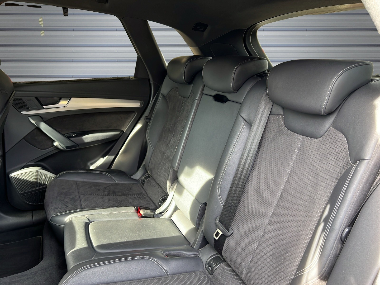 AUDI Q5 45 TFSI sport quattro S-tronic-image-14