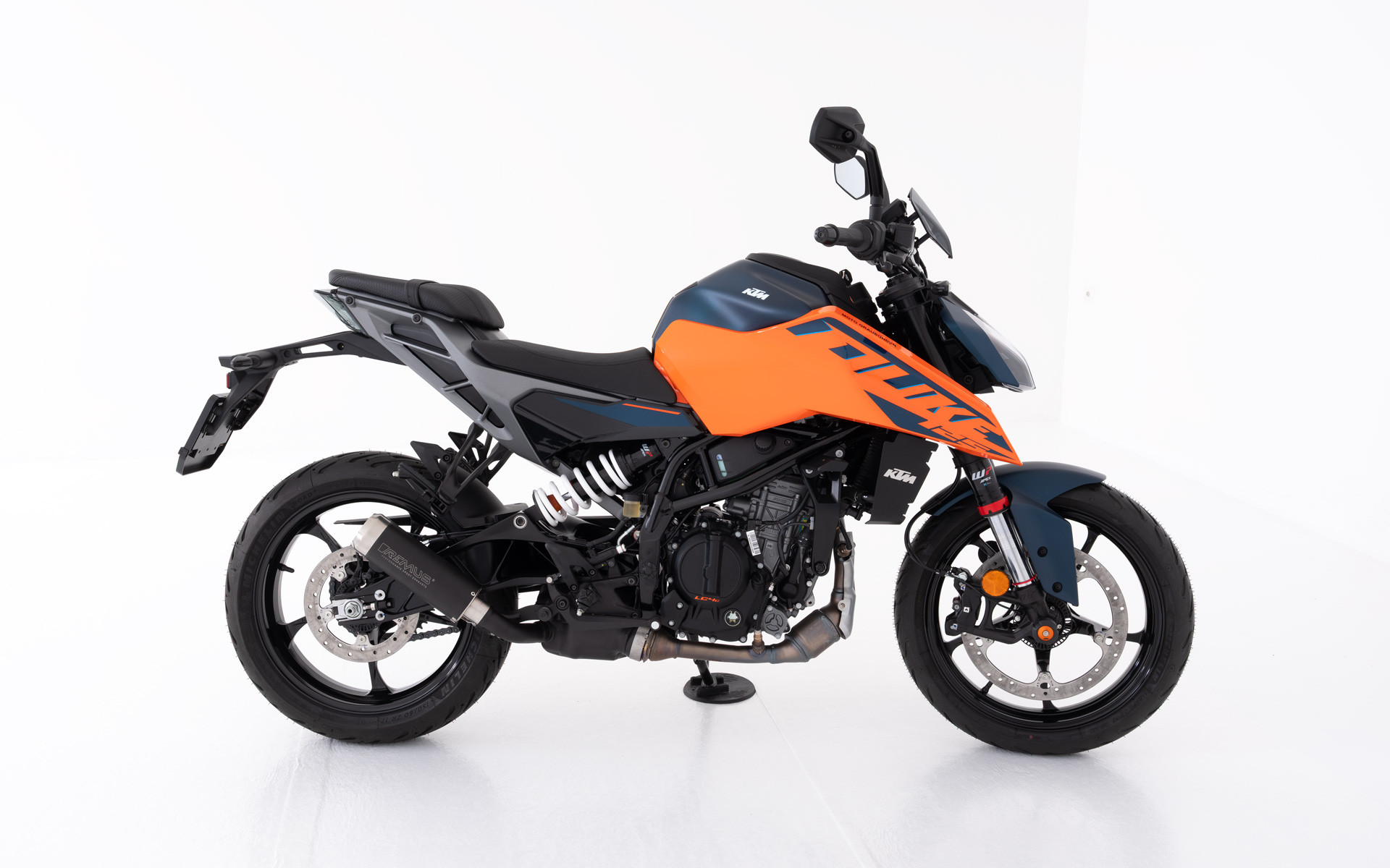 KTM 125 Duke-image-4