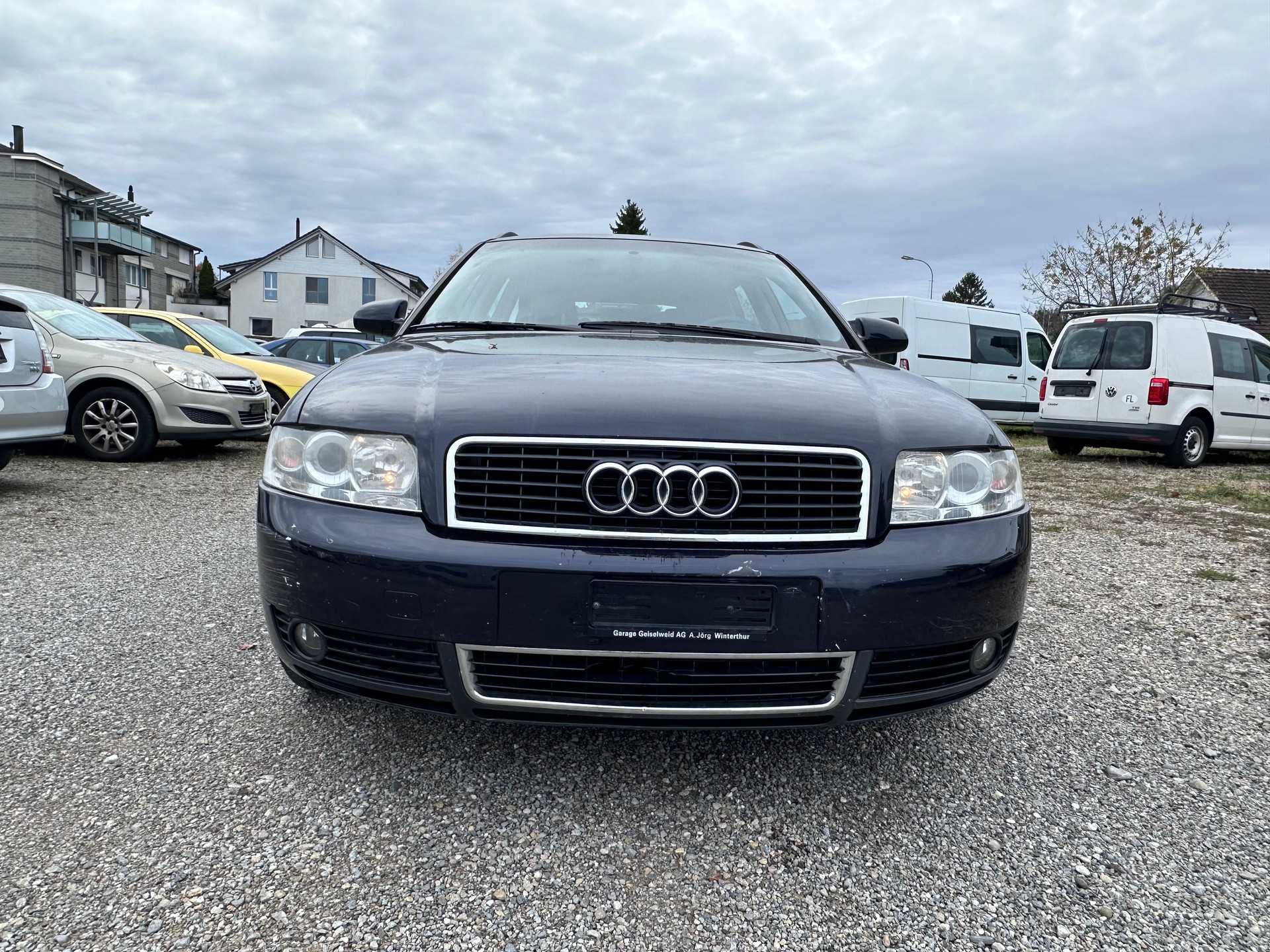 AUDI A4 Avant 2.0-image-5