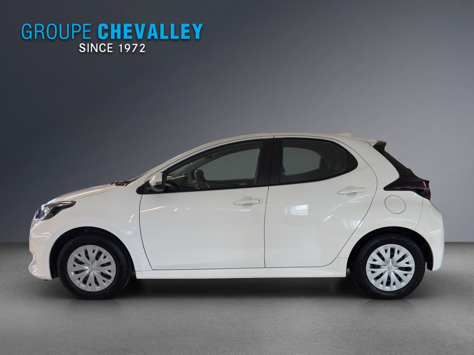 TOYOTA Yaris 1.5 Comfort e-CVT-image-2