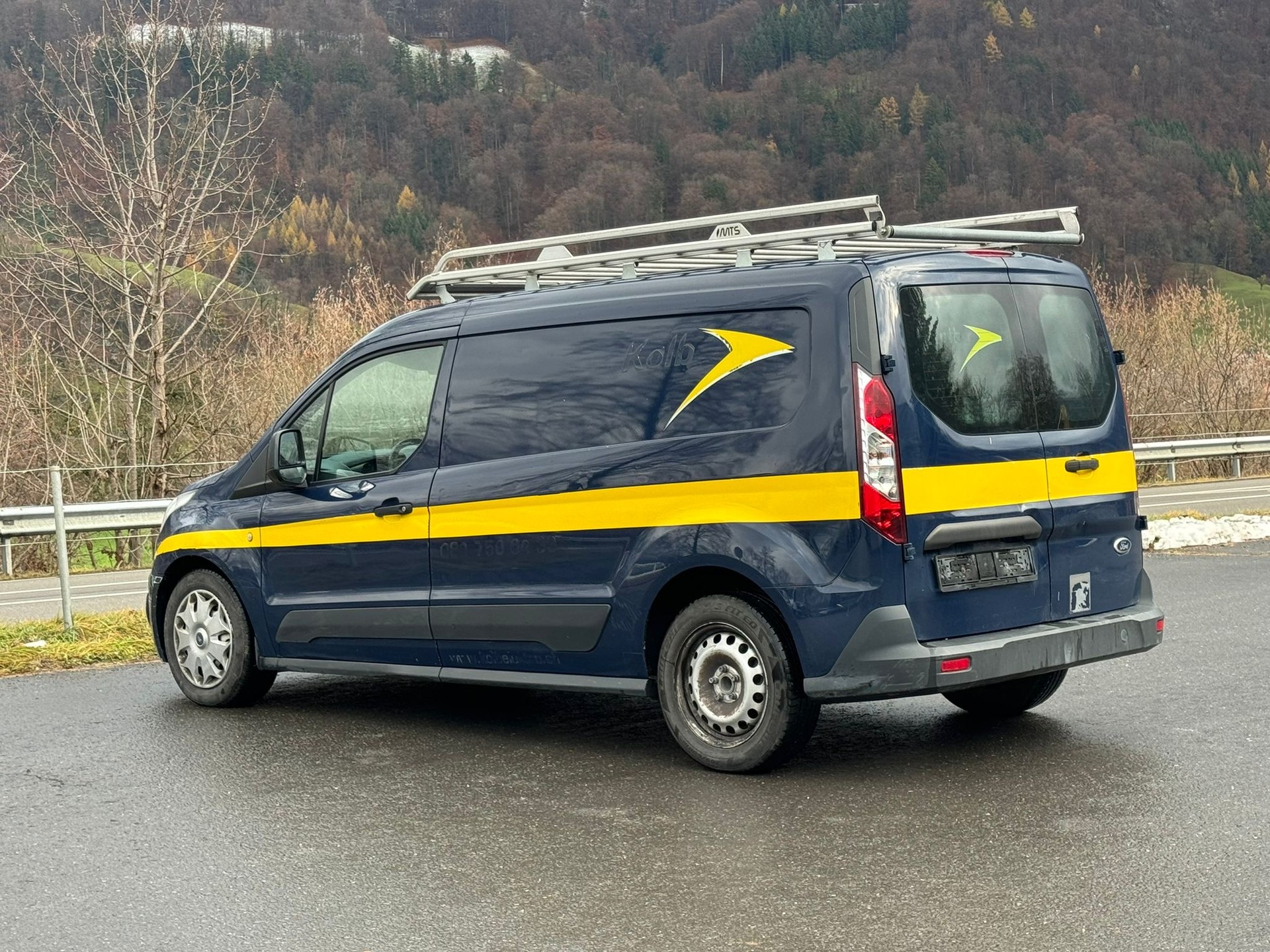 FORD Transit Connect Van T210 1.0 EcoBoost Ambiente-image-11