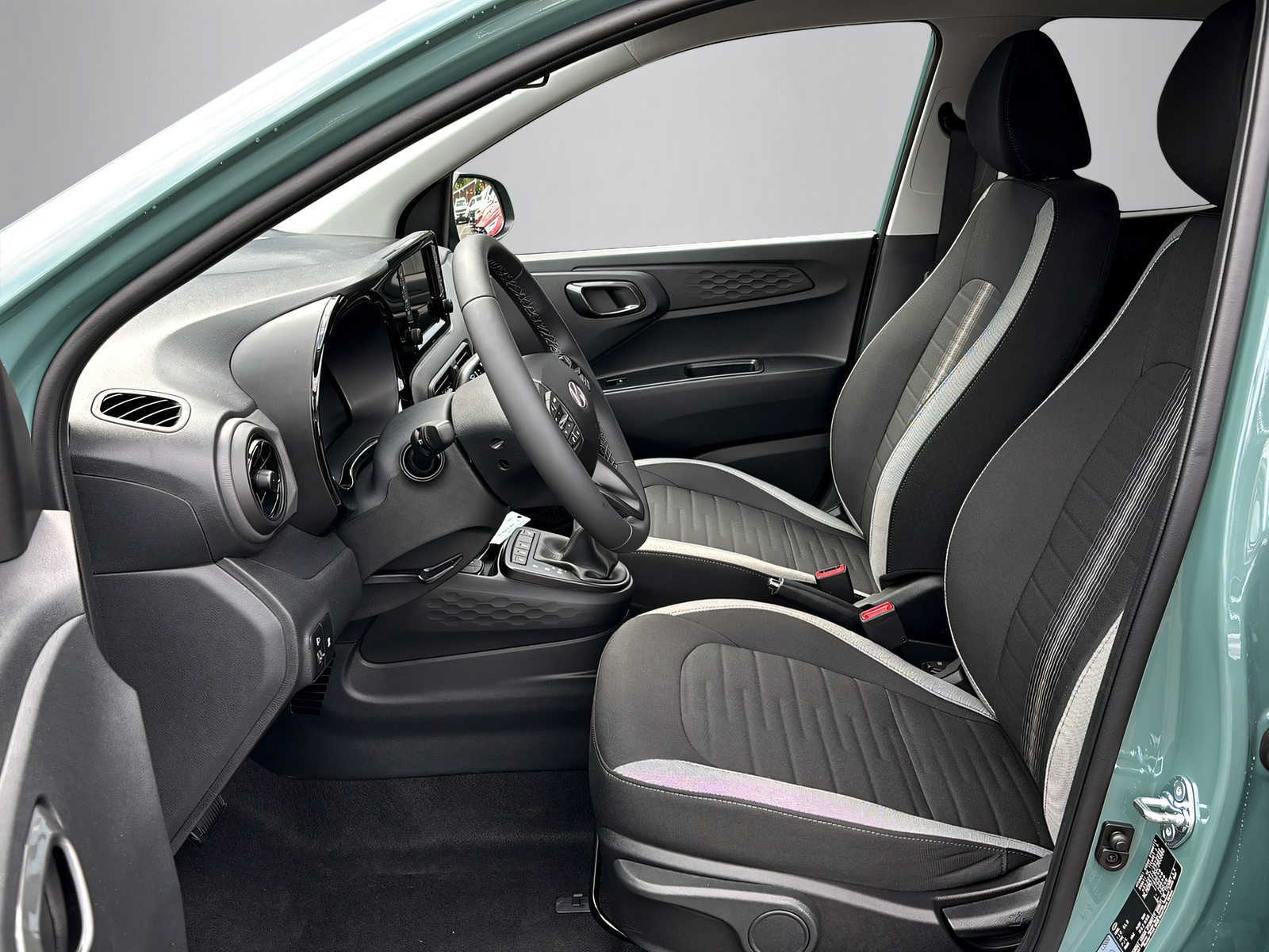 HYUNDAI i10 1.2 Amplia-image-10