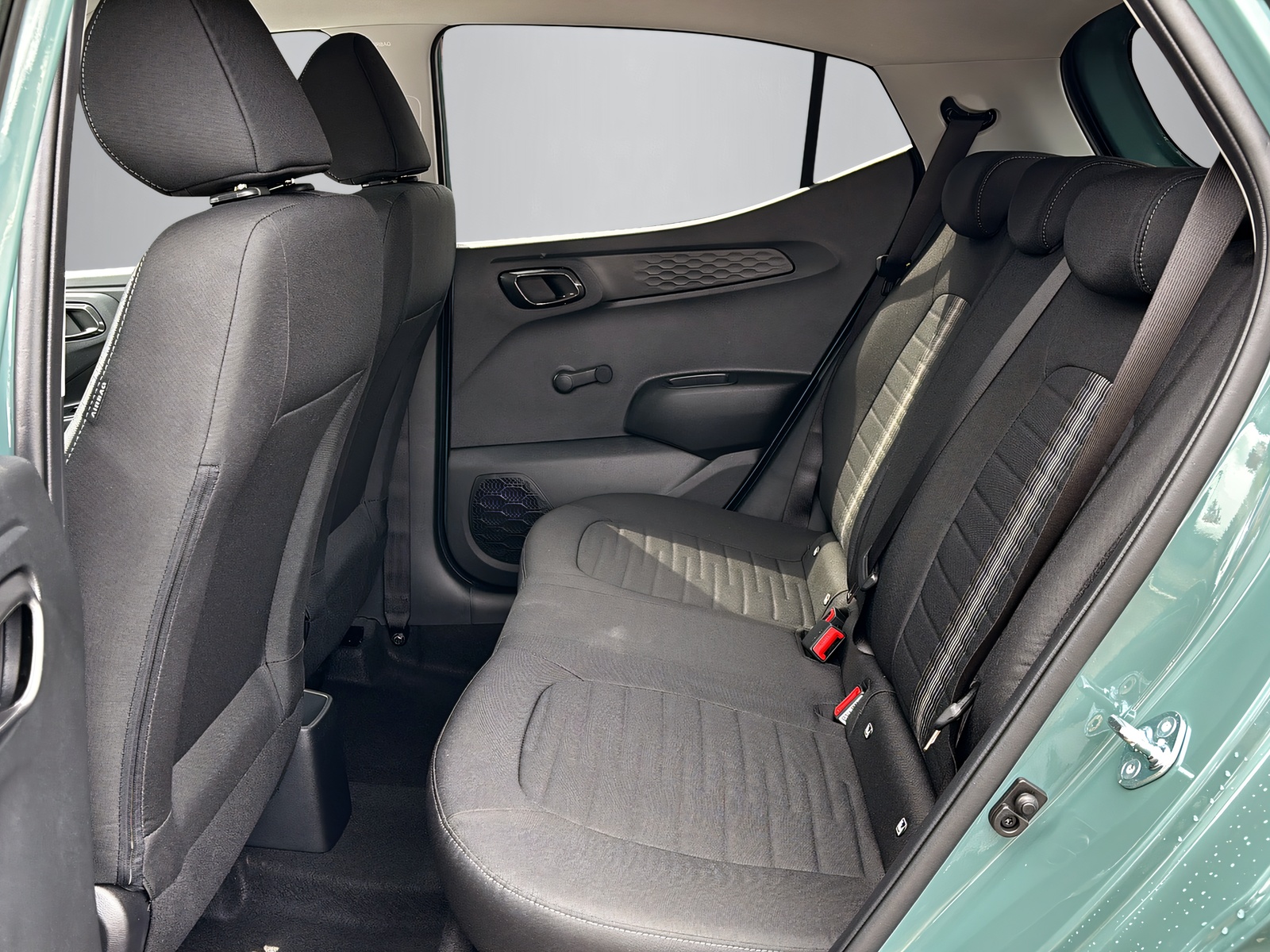 HYUNDAI i10 1.2 Amplia-image-11