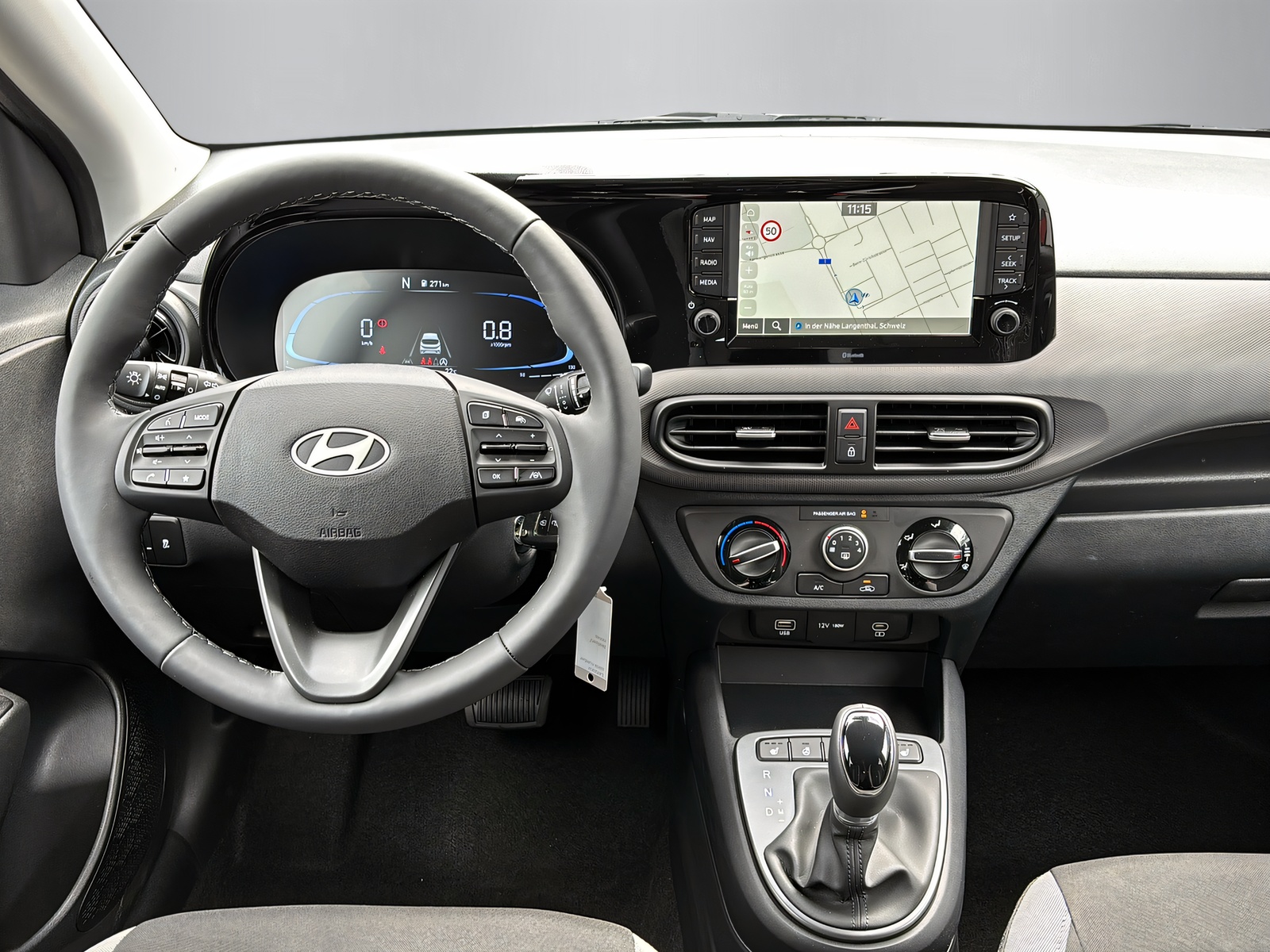 HYUNDAI i10 1.2 Amplia-image-12