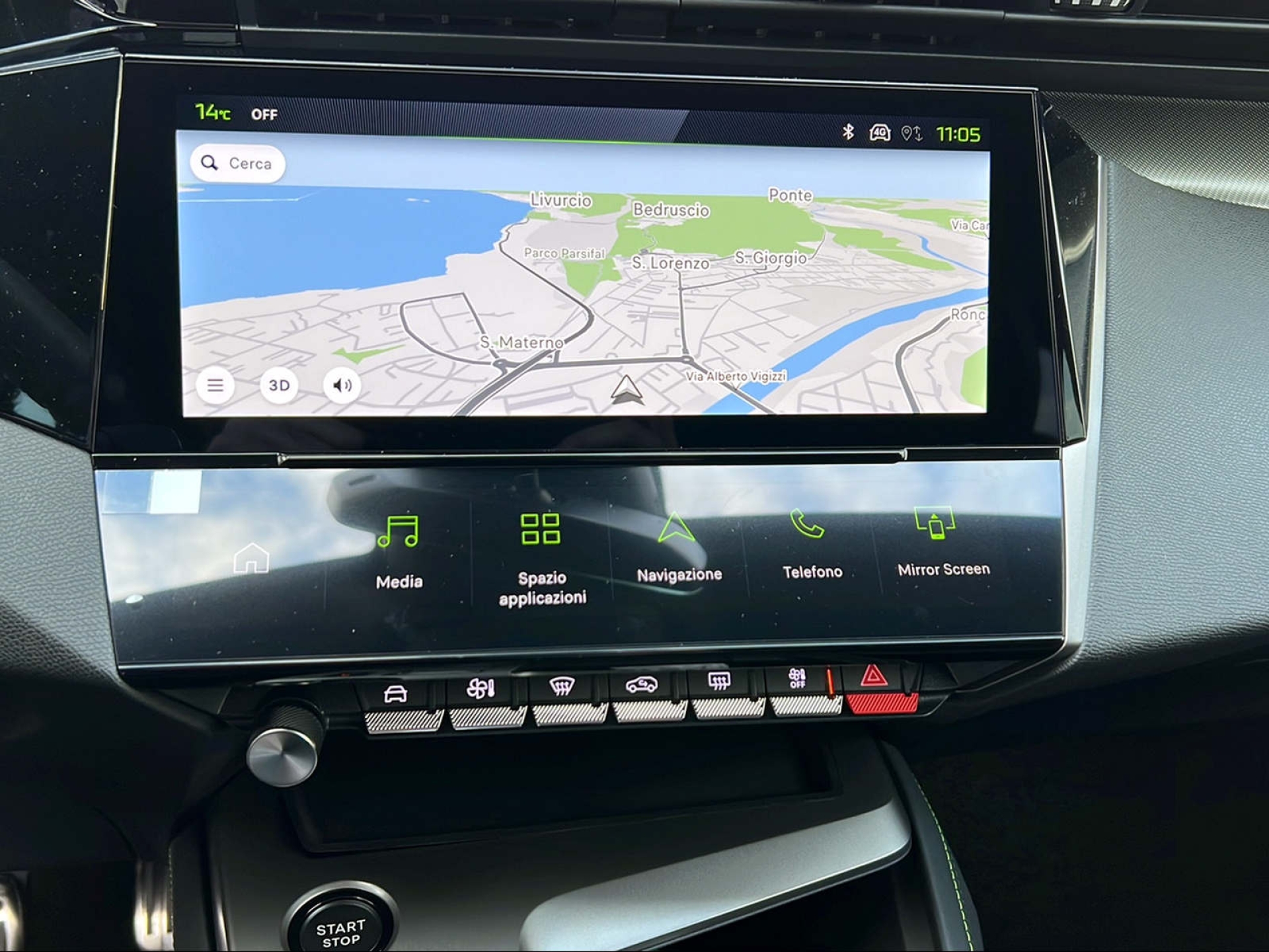 PEUGEOT 308 1.2 Hybrid GT-image-10