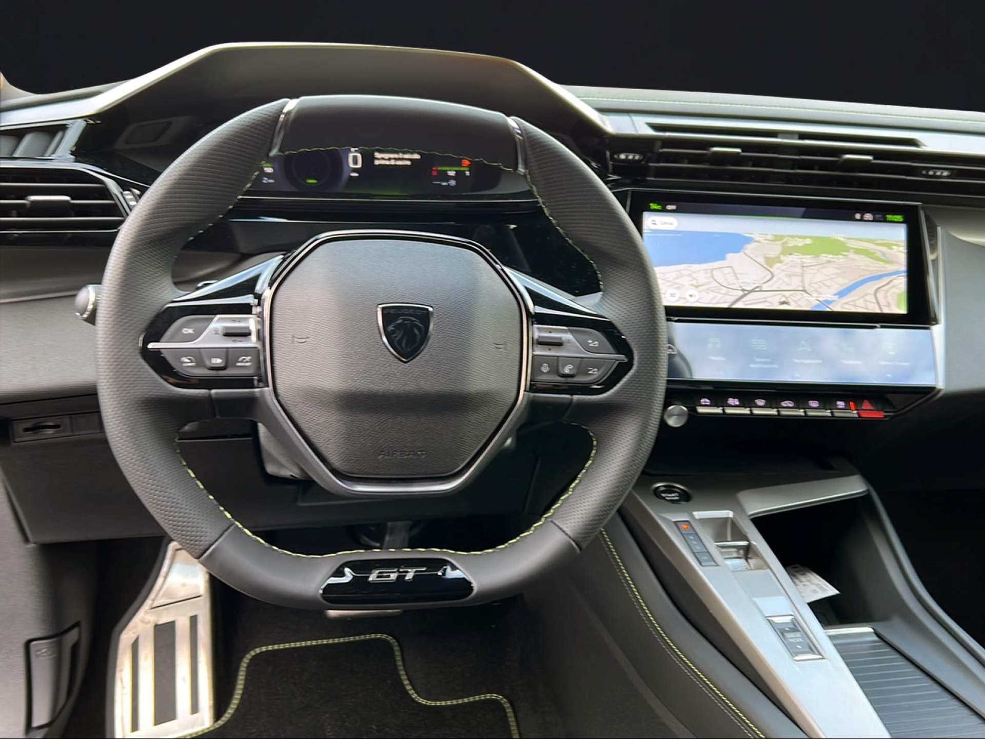 PEUGEOT 308 1.2 Hybrid GT-image-8
