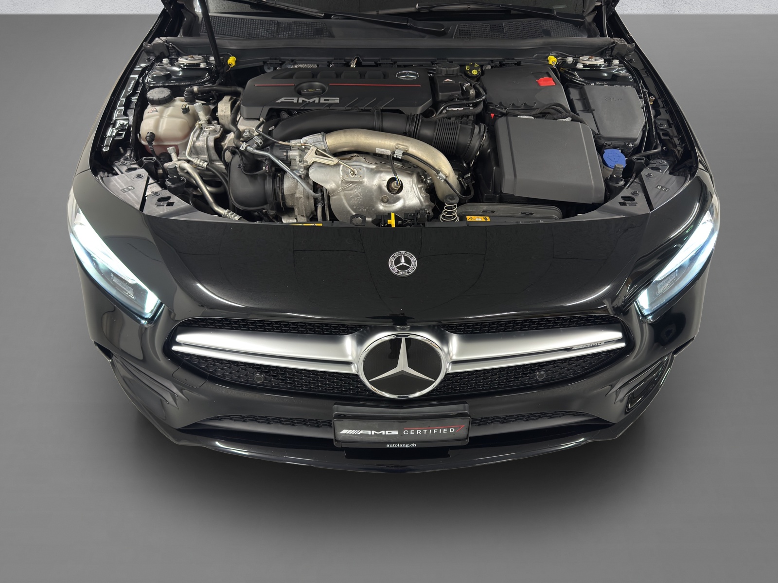 MERCEDES-BENZ A 35 AMG 4Matic-image-9
