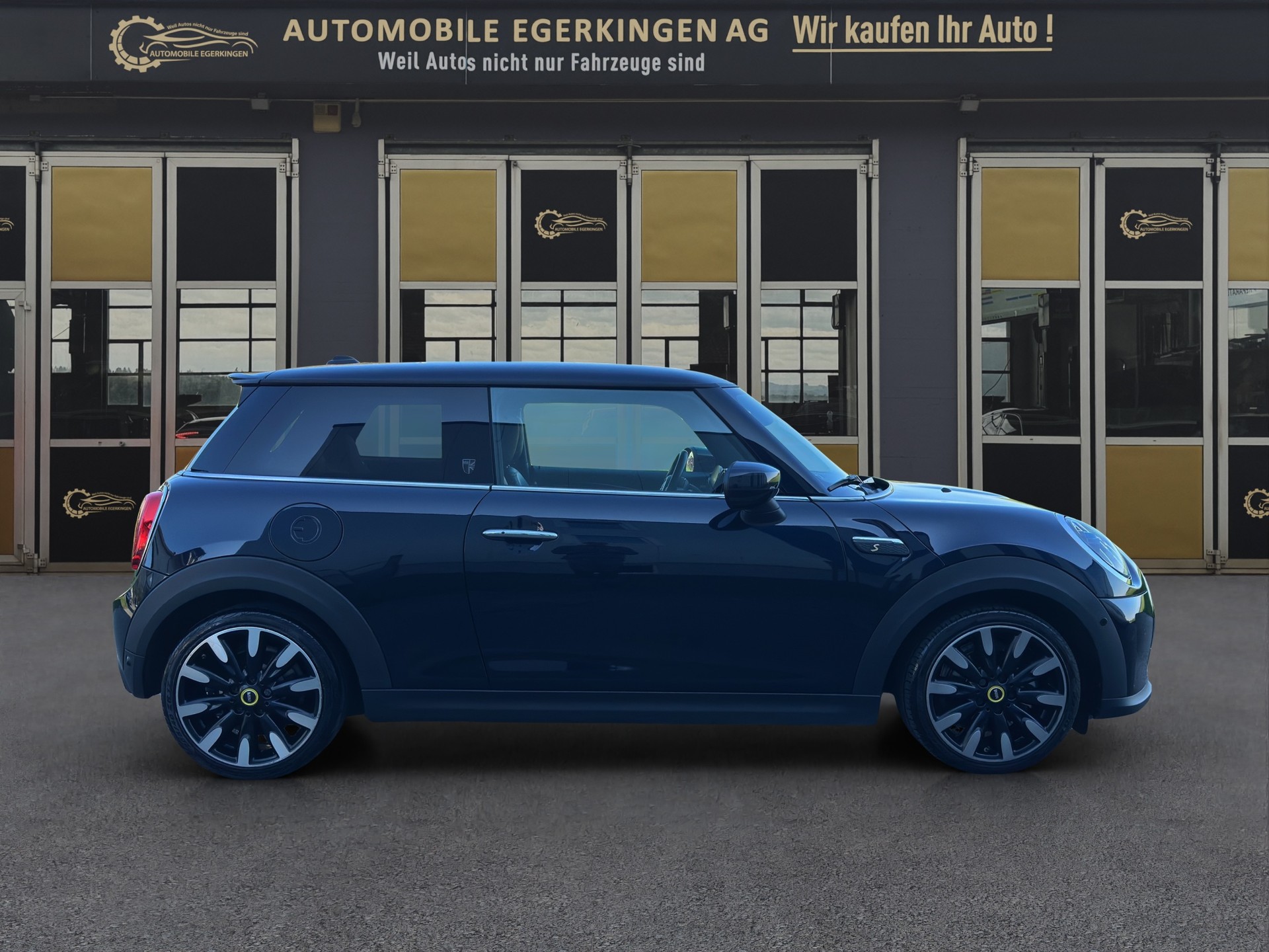 MINI Mini F56 Cooper SE-image-3