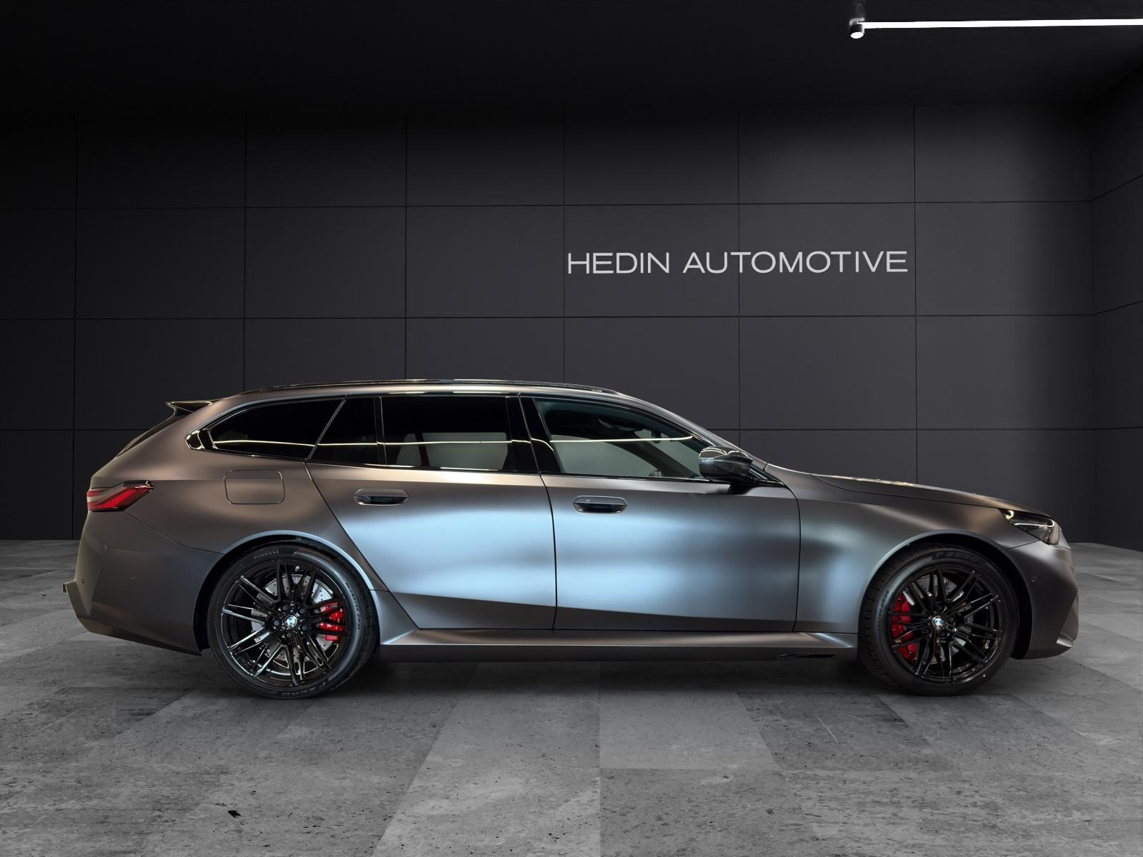 BMW M5 xDrive Touring-image-6