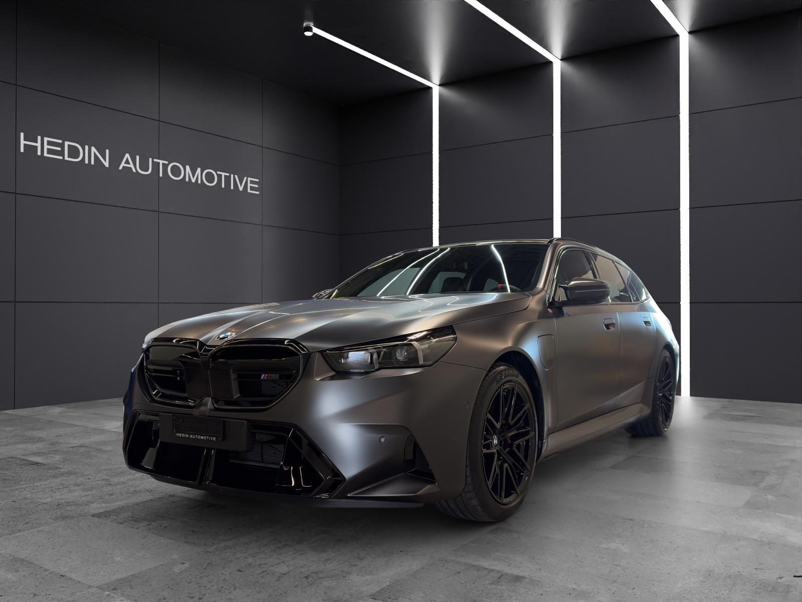 BMW M5 xDrive Touring-image-0