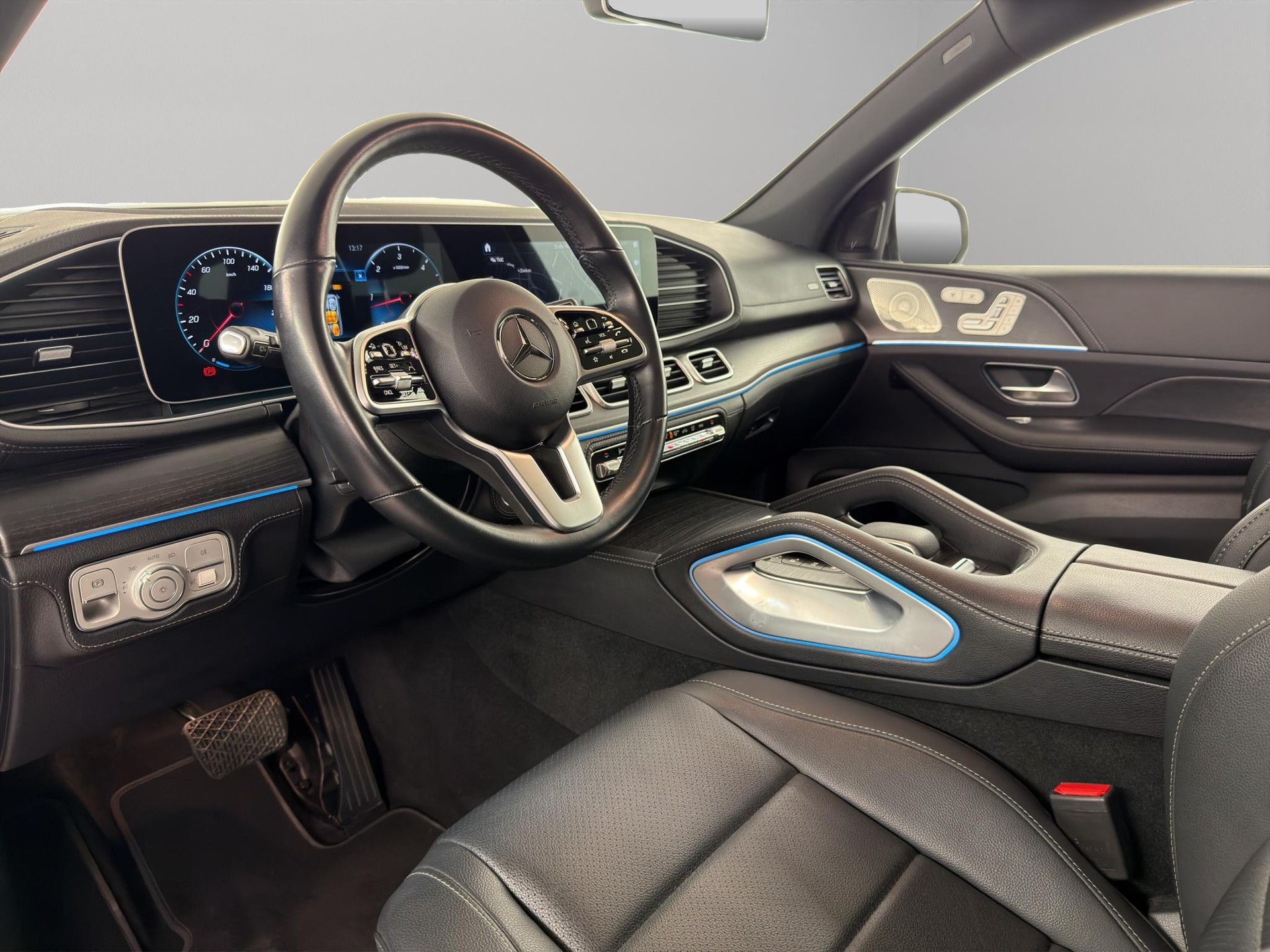 MERCEDES-BENZ GLE 400 d 4matic-image-9