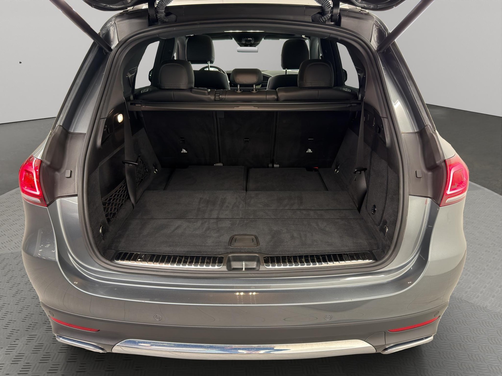 MERCEDES-BENZ GLE 400 d 4matic-image-4