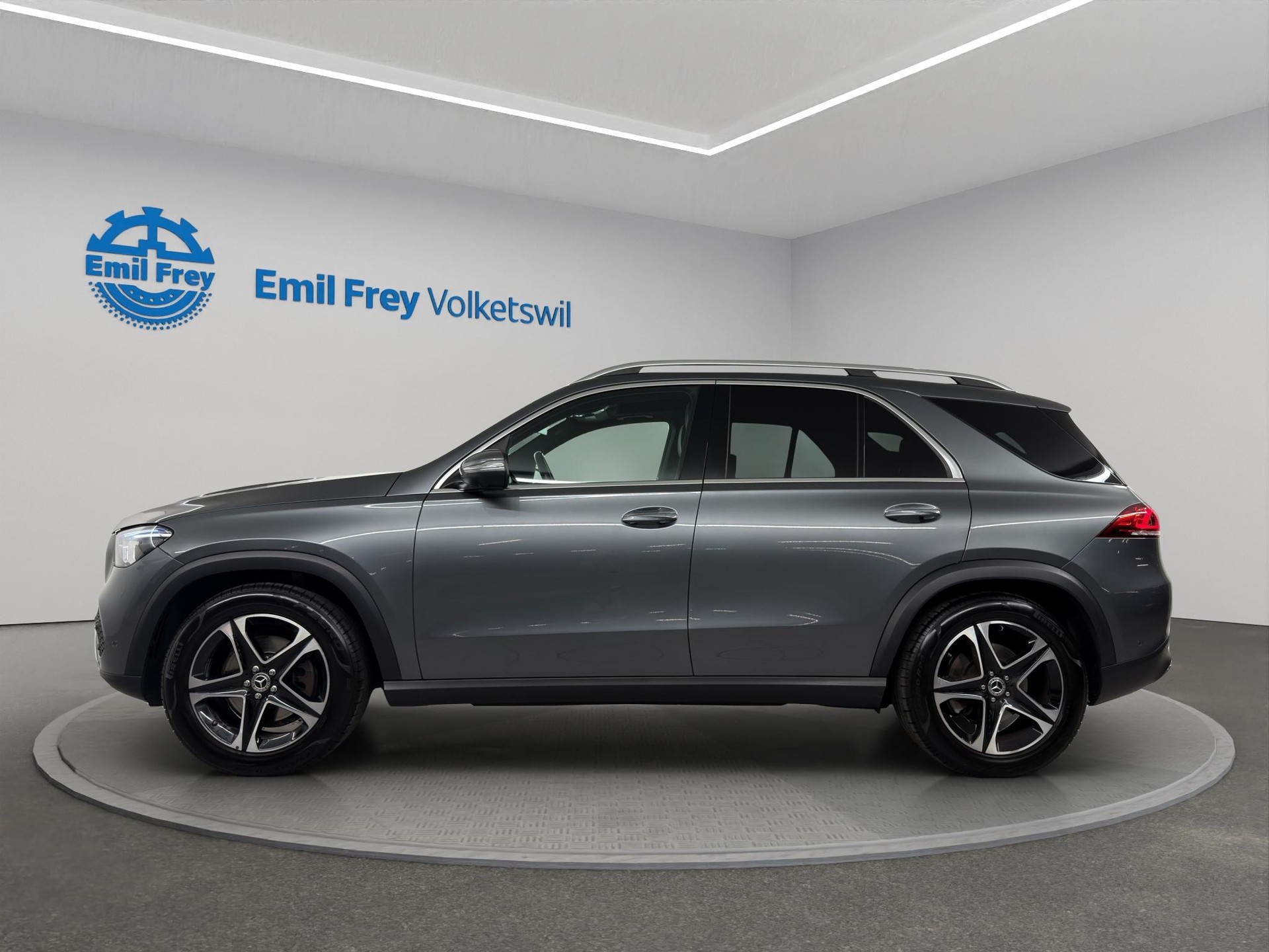 MERCEDES-BENZ GLE 400 d 4matic-image-1