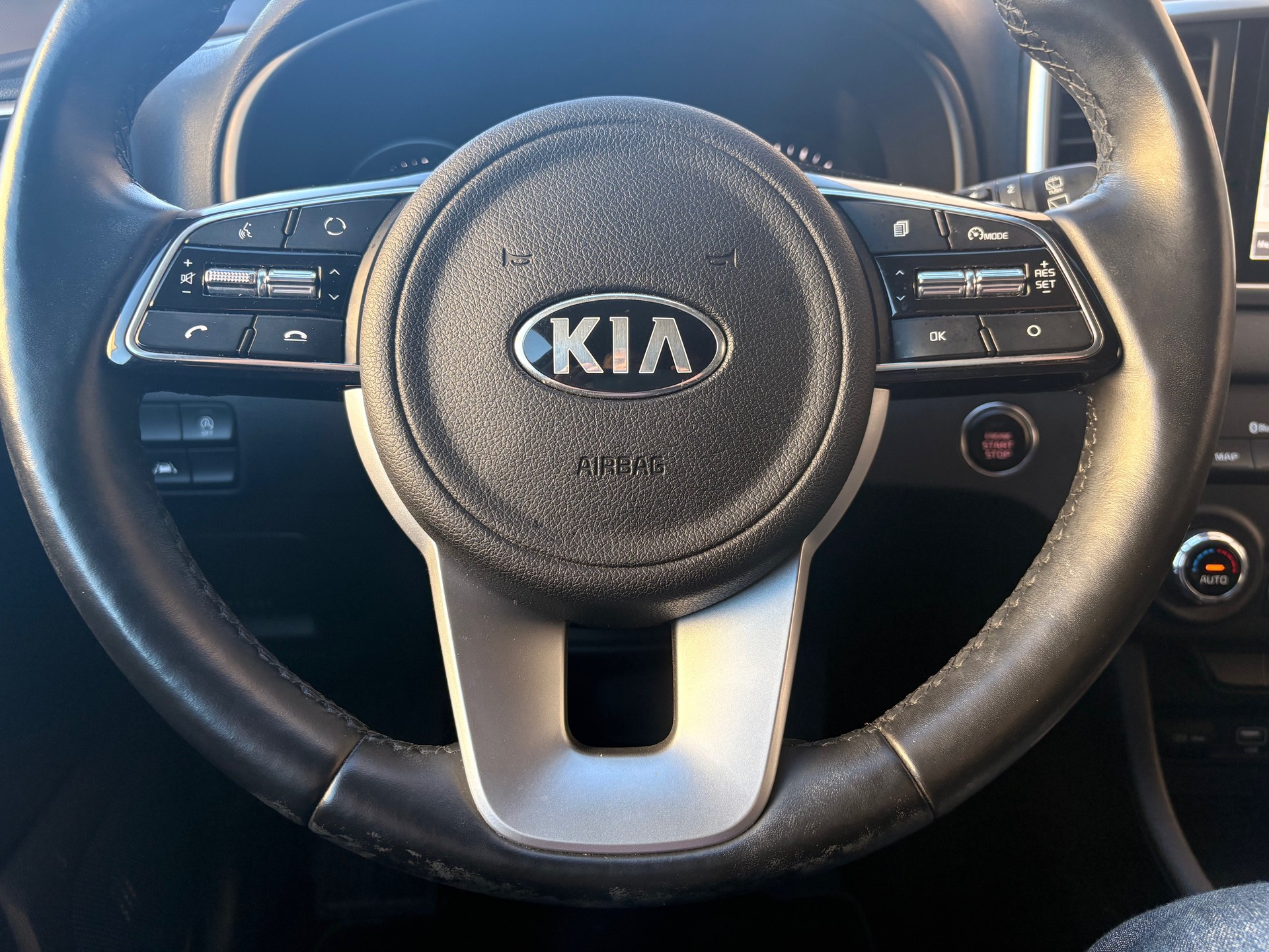 KIA Sportage 1.6 T-GDi Black Edition 4WD Automat-image-12