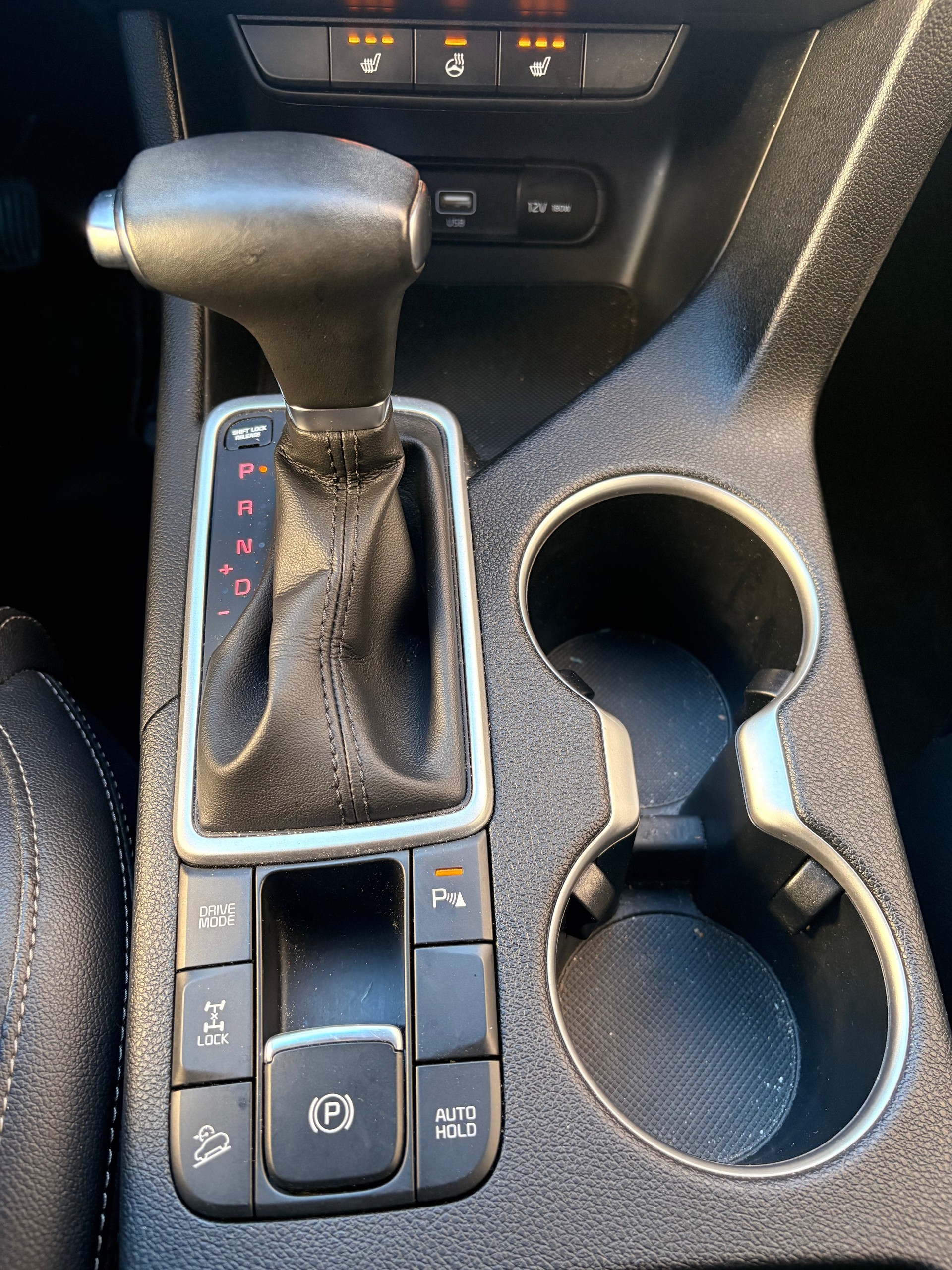 KIA Sportage 1.6 T-GDi Black Edition 4WD Automat-image-11