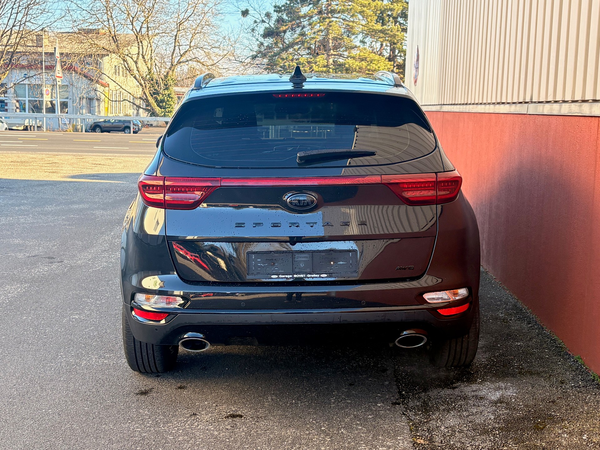 KIA Sportage 1.6 T-GDi Black Edition 4WD Automat-image-5