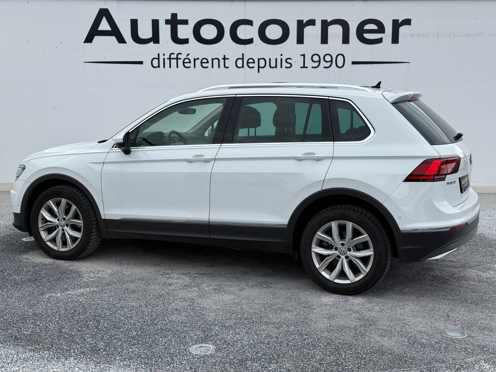 VW Tiguan 2.0 TDI SCR Highline 4Motion DSG-image-2