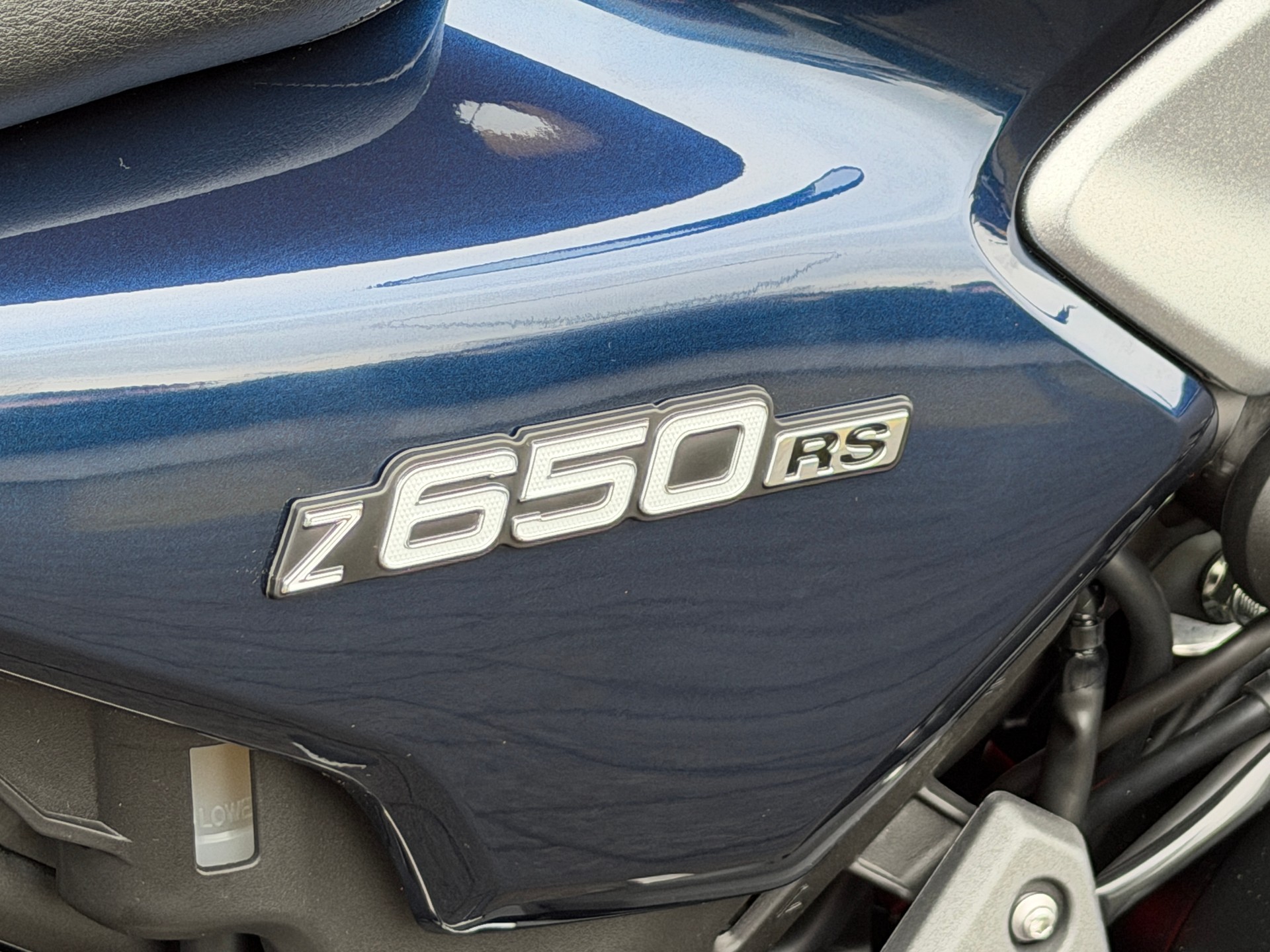 KAWASAKI Z 650 RS-showroom-element-3