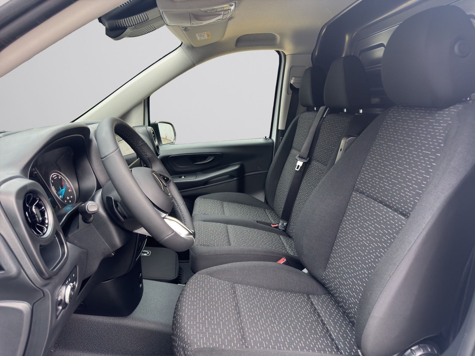 Image MERCEDES-BENZ VITO E-Vito WORKER 90kWh Lang