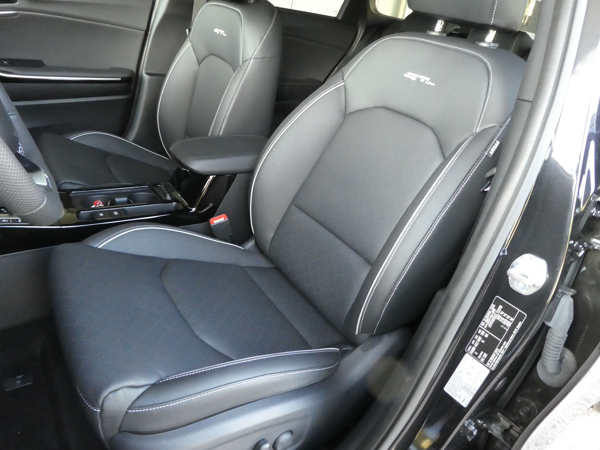 KIA Ceed Sportswagon 1.5 T-GDi MHEV GT-Line DCT-image-6