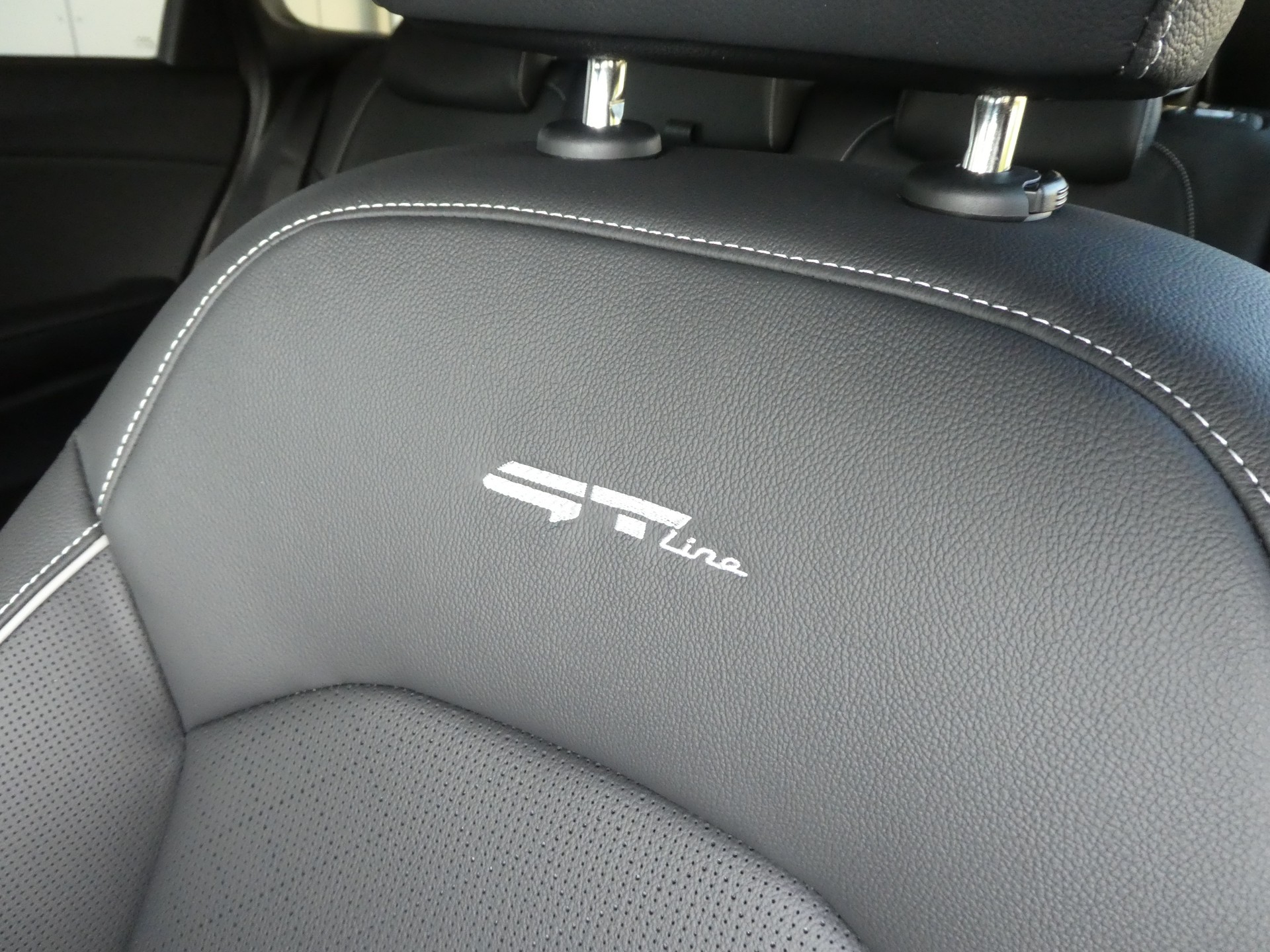 KIA Ceed Sportswagon 1.5 T-GDi MHEV GT-Line DCT-image-7