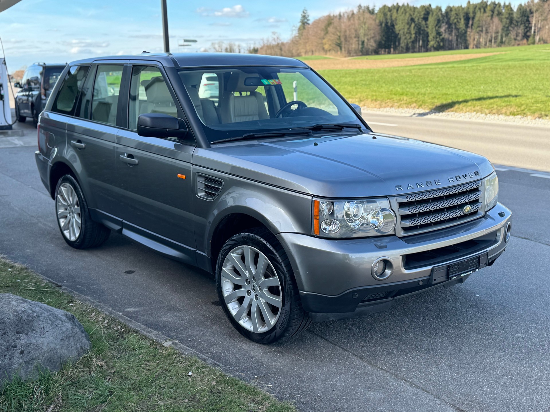 LAND ROVER Range Rover Sport 4.4 V8 HSE Automatic-image-2