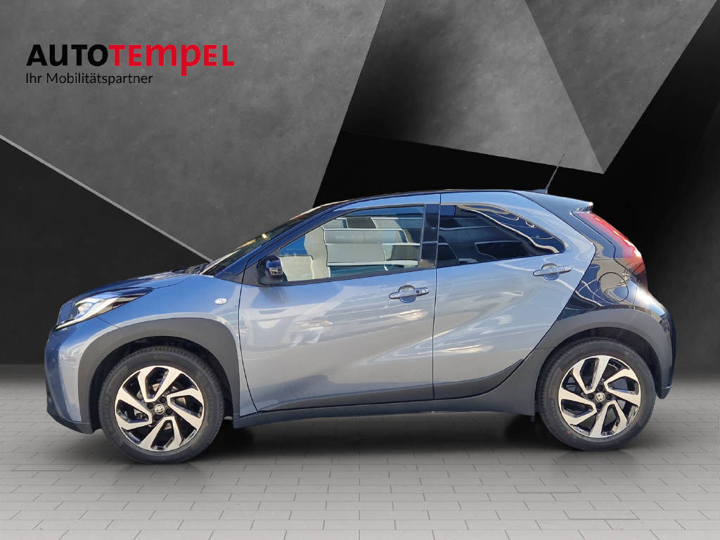 TOYOTA Aygo X 1.0 VVT-i Trend 45943/010-image-1