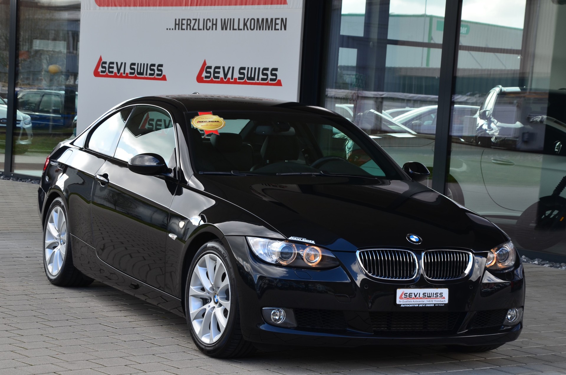 BMW 335i Coupé*Frisch ab MFK*-image-0