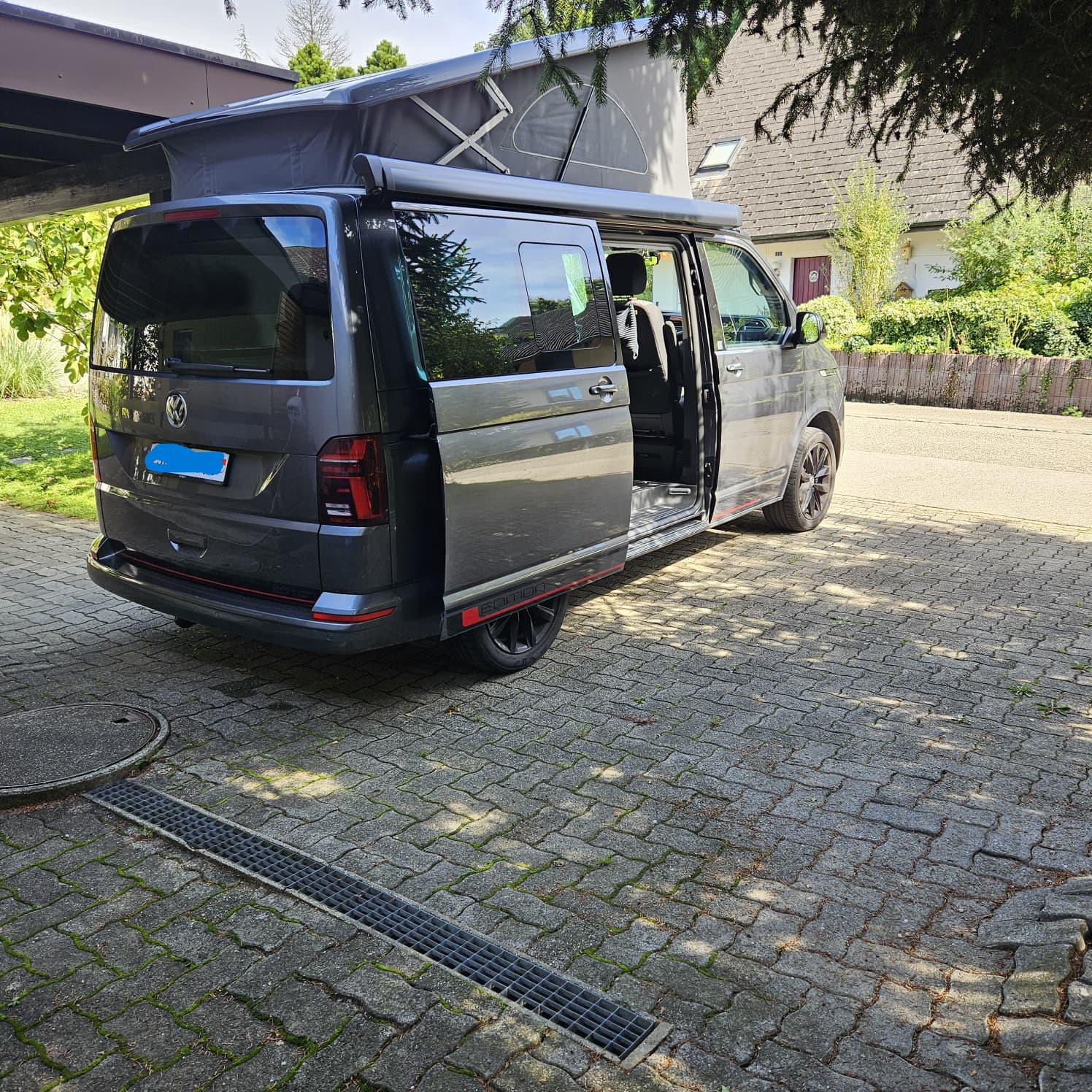 VW T6.1 California, 2.0 TDI 150 Beach Edition Spirit DSG 4x4-image-2