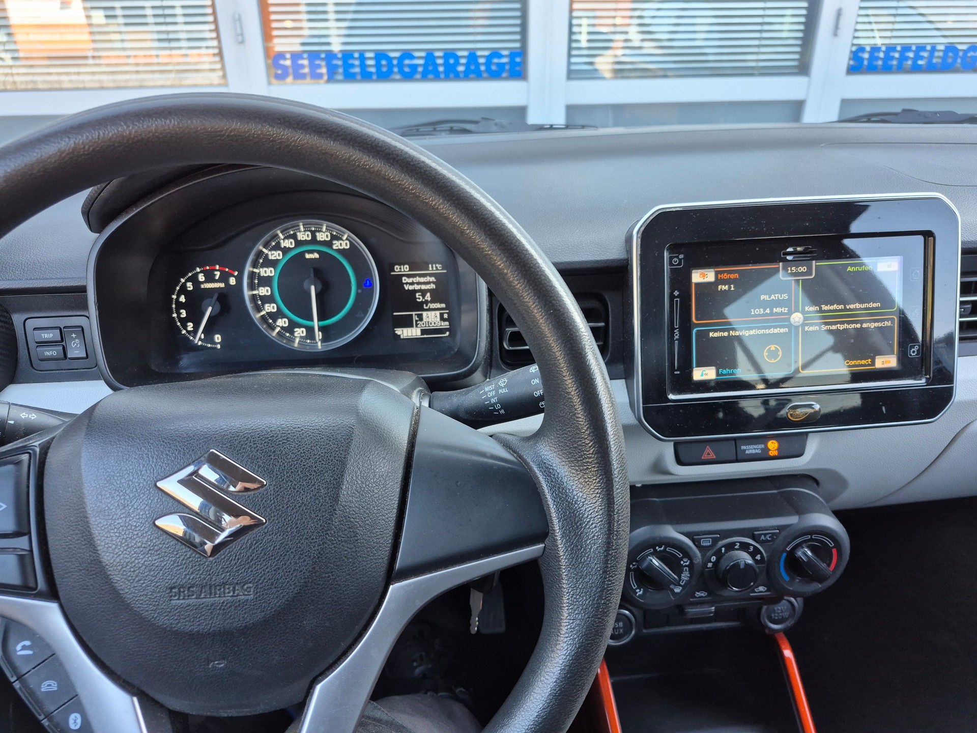 SUZUKI Ignis 1.2i Compact+ 4x4-image-4
