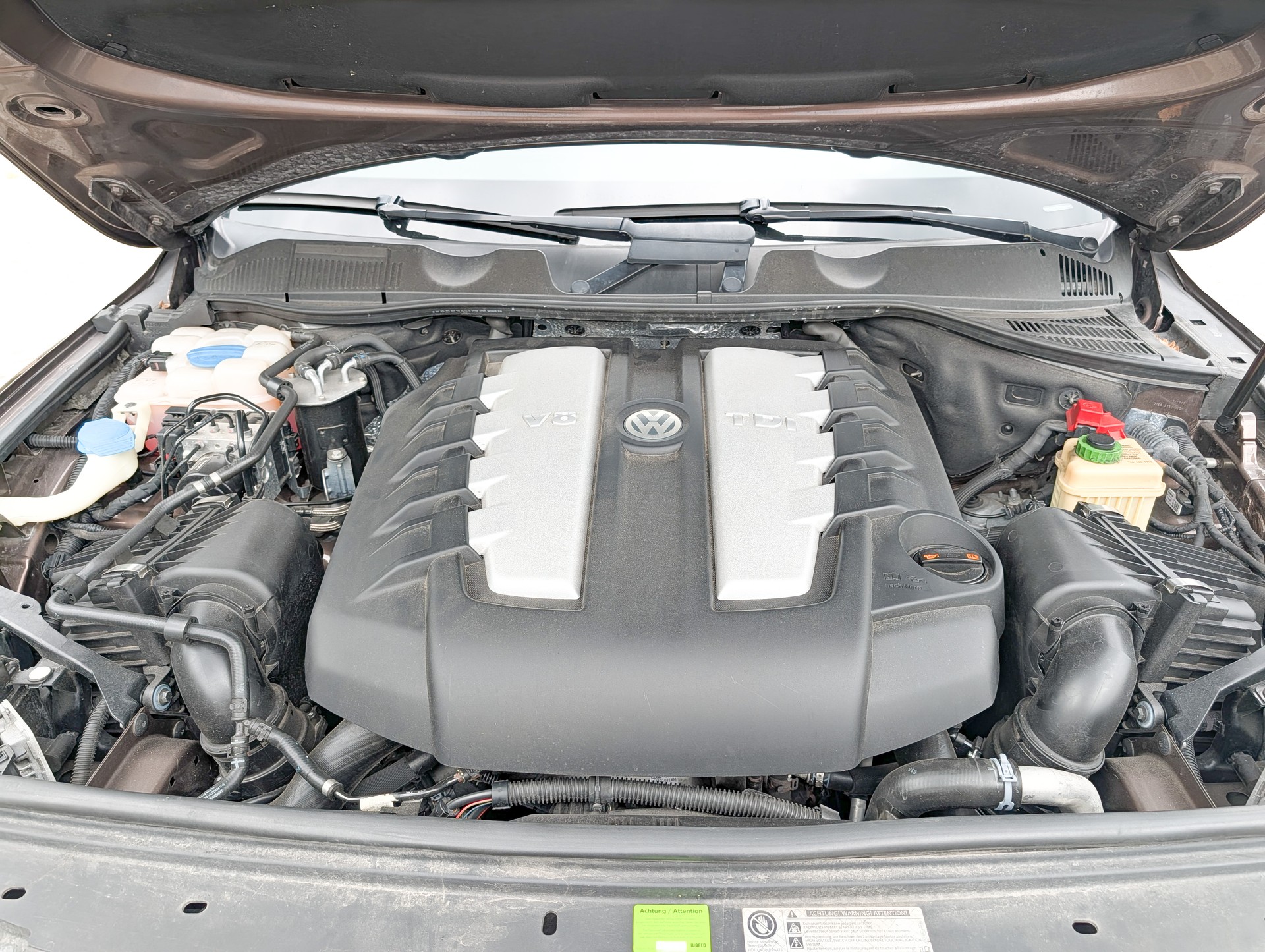 VW Touareg 4.2 TDI Tiptronic-image-8