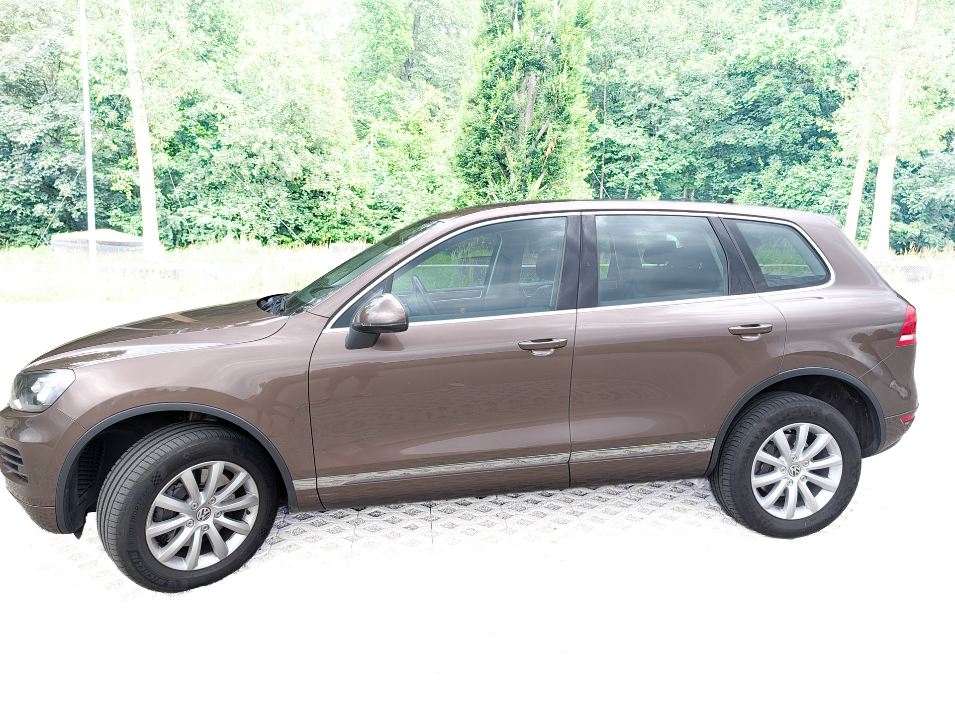 VW Touareg 4.2 TDI Tiptronic-image-1