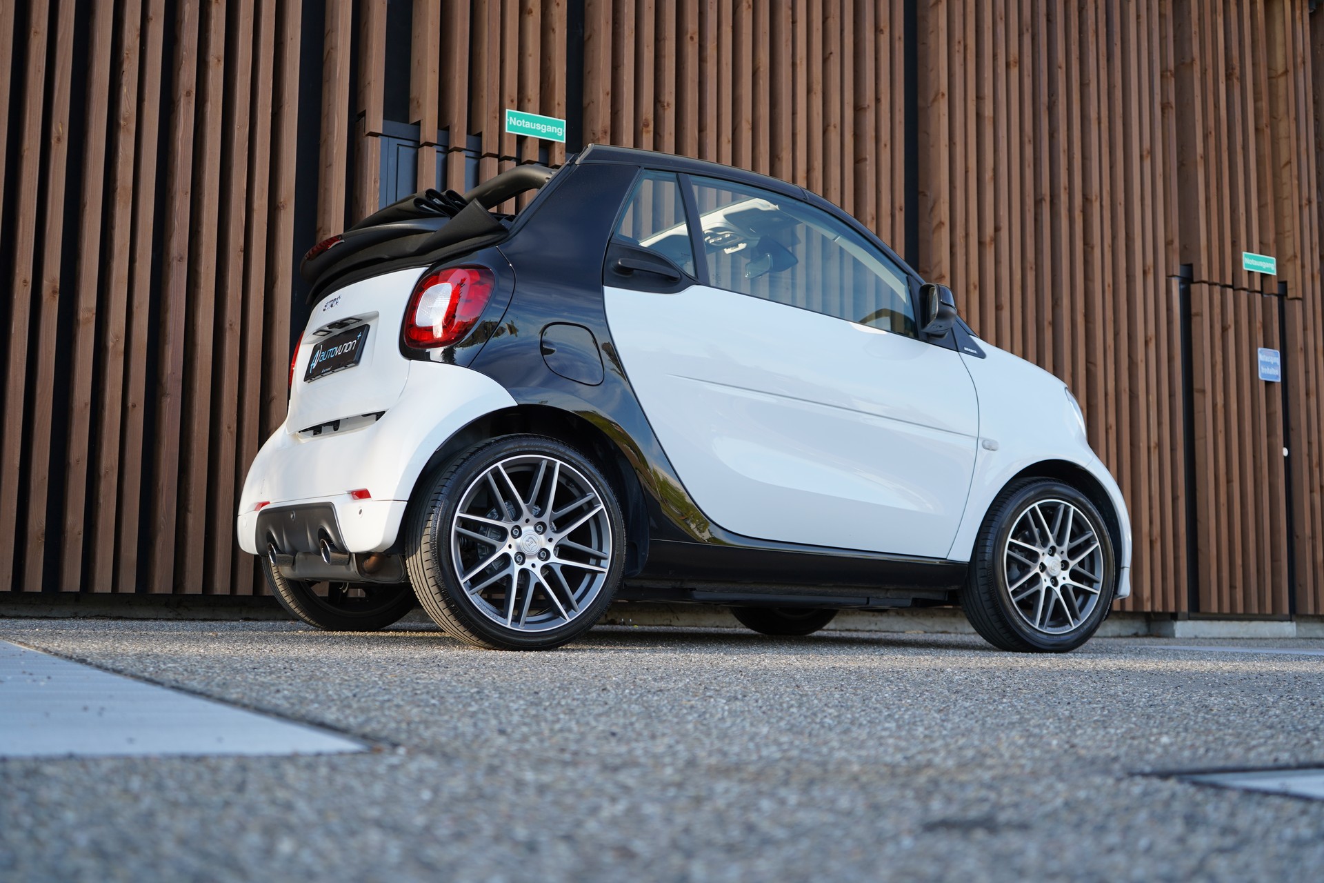 SMART FORTWO BRABUS TWINMATIC l 109 PS-image-7