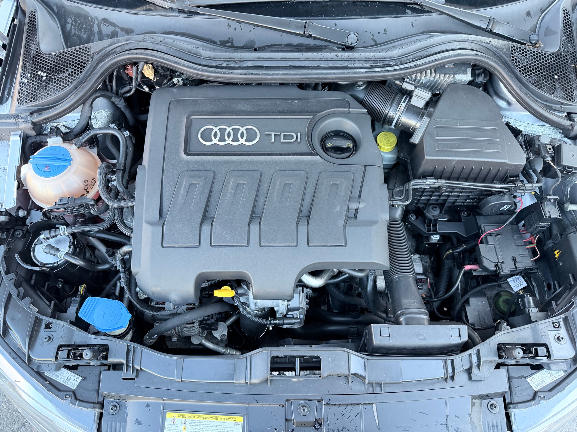 AUDI A1 Sportback 1.6 TDI admired DSG-image-13