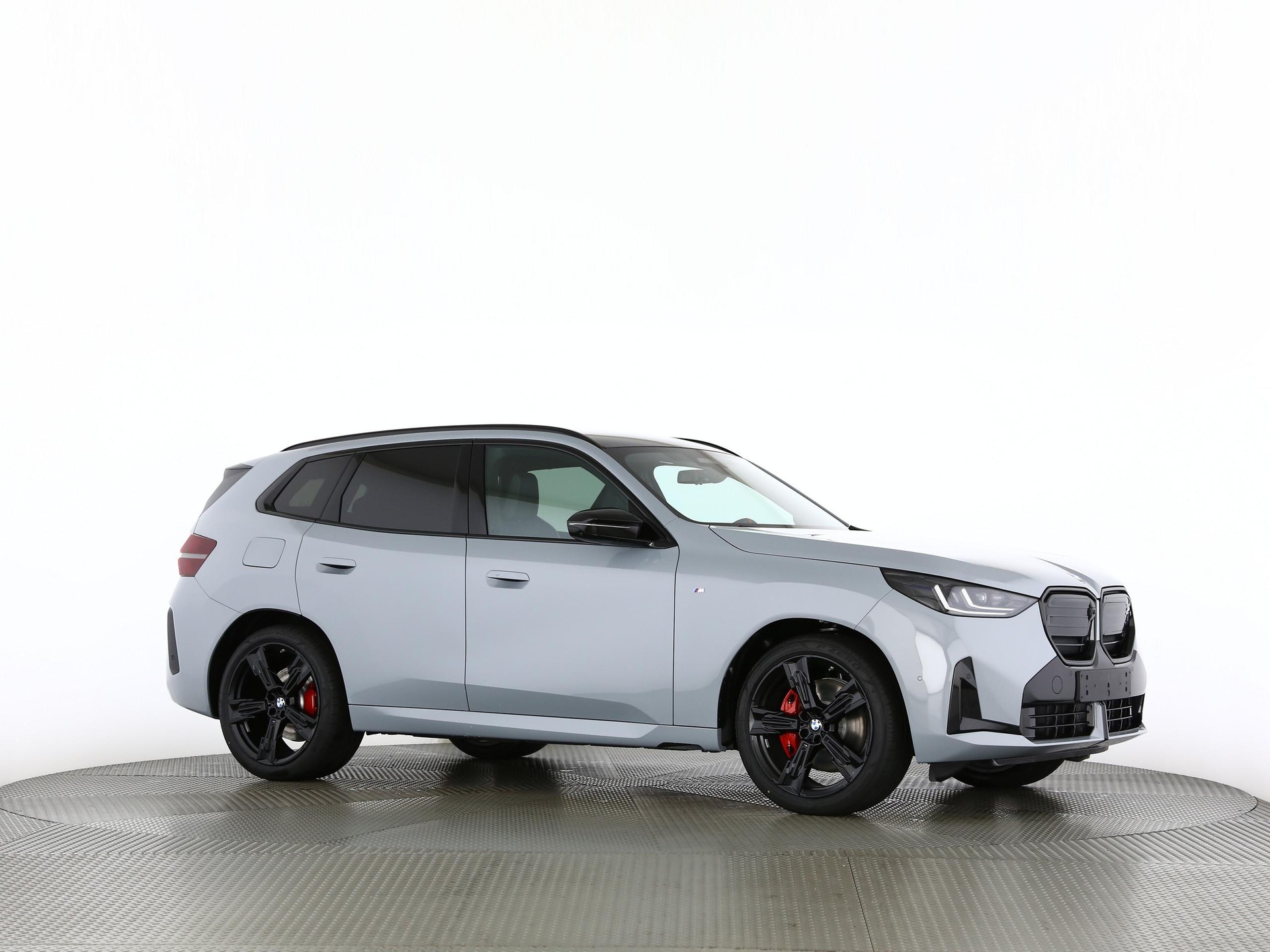 BMW X3 M50i-image-25