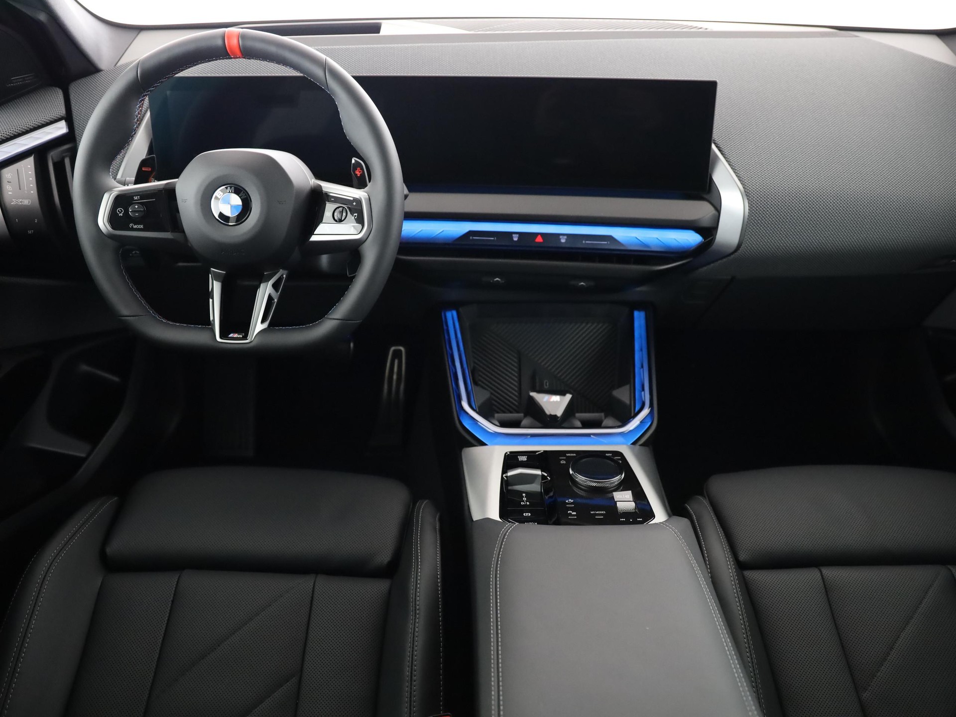 BMW X3 M50i-image-5