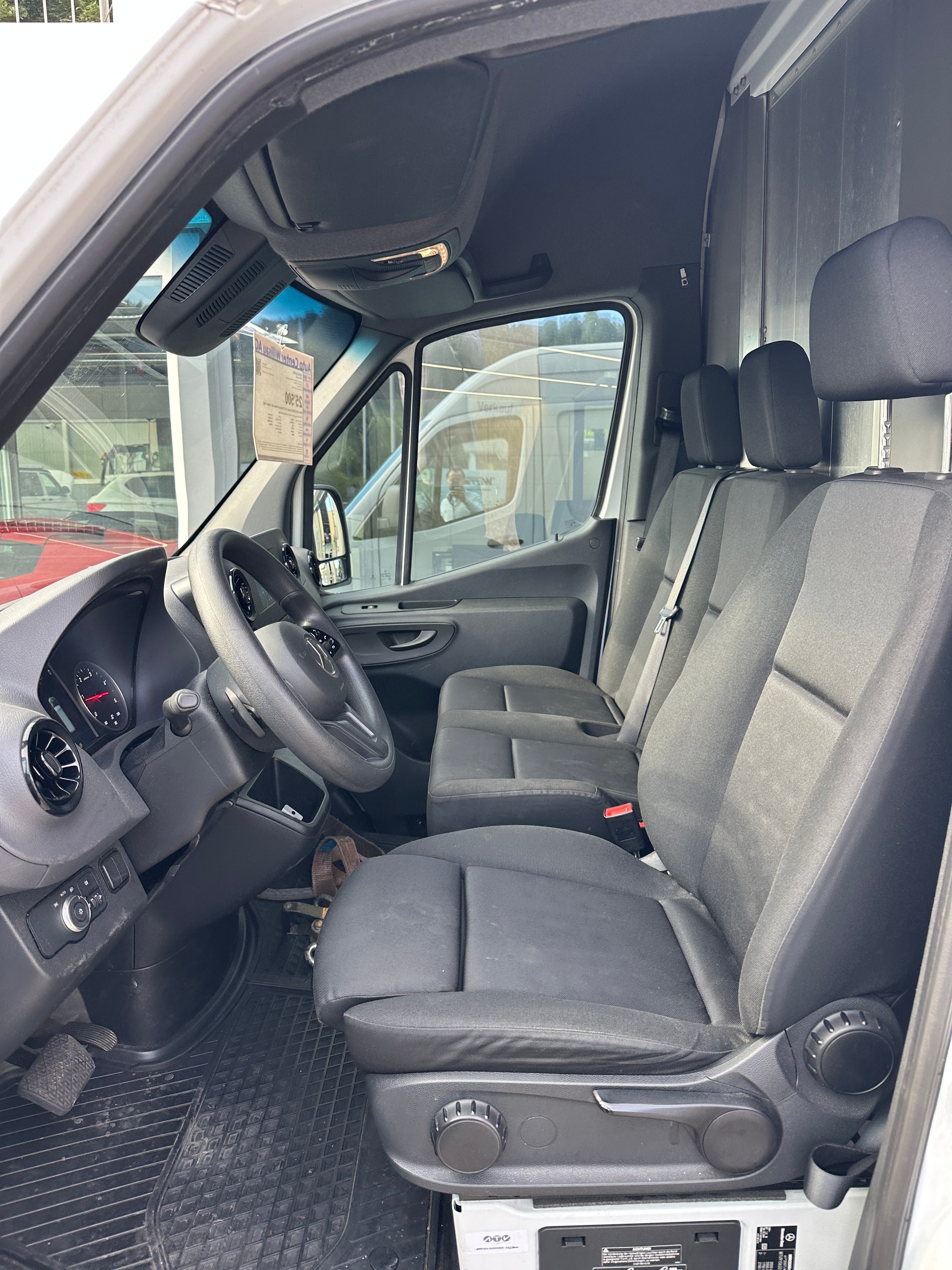 MERCEDES-BENZ Sprinter 315 CDI Worker 9G-TRONIC 3 Plätze-image-18