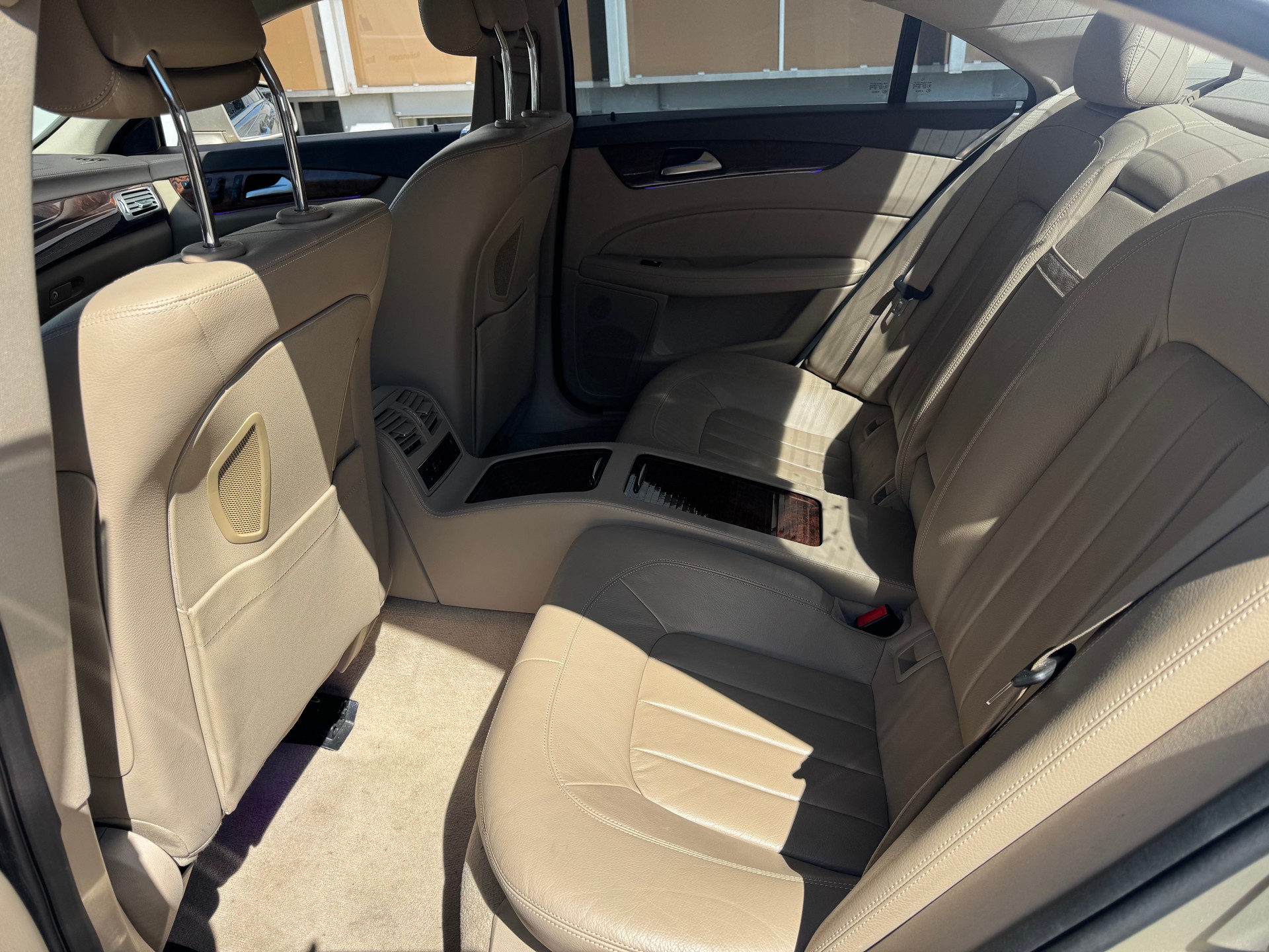 MERCEDES-BENZ CLS 350 7G-Tronic-image-4