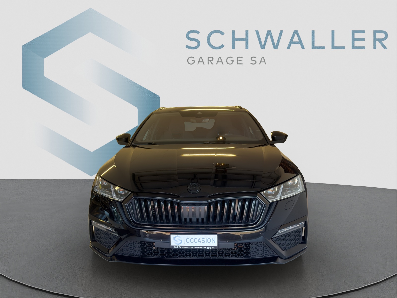 SKODA OCTAVIA Combi 2.0 TSI RS DS-image-1