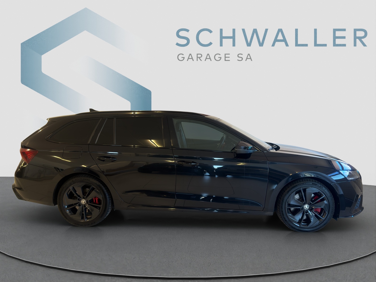 SKODA OCTAVIA Combi 2.0 TSI RS DS-image-2