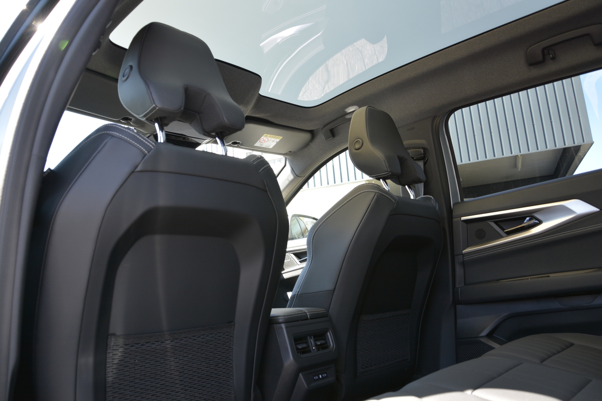 RENAULT Espace iconic full hybrid E-Tech 200 - 5 Seater-image-7