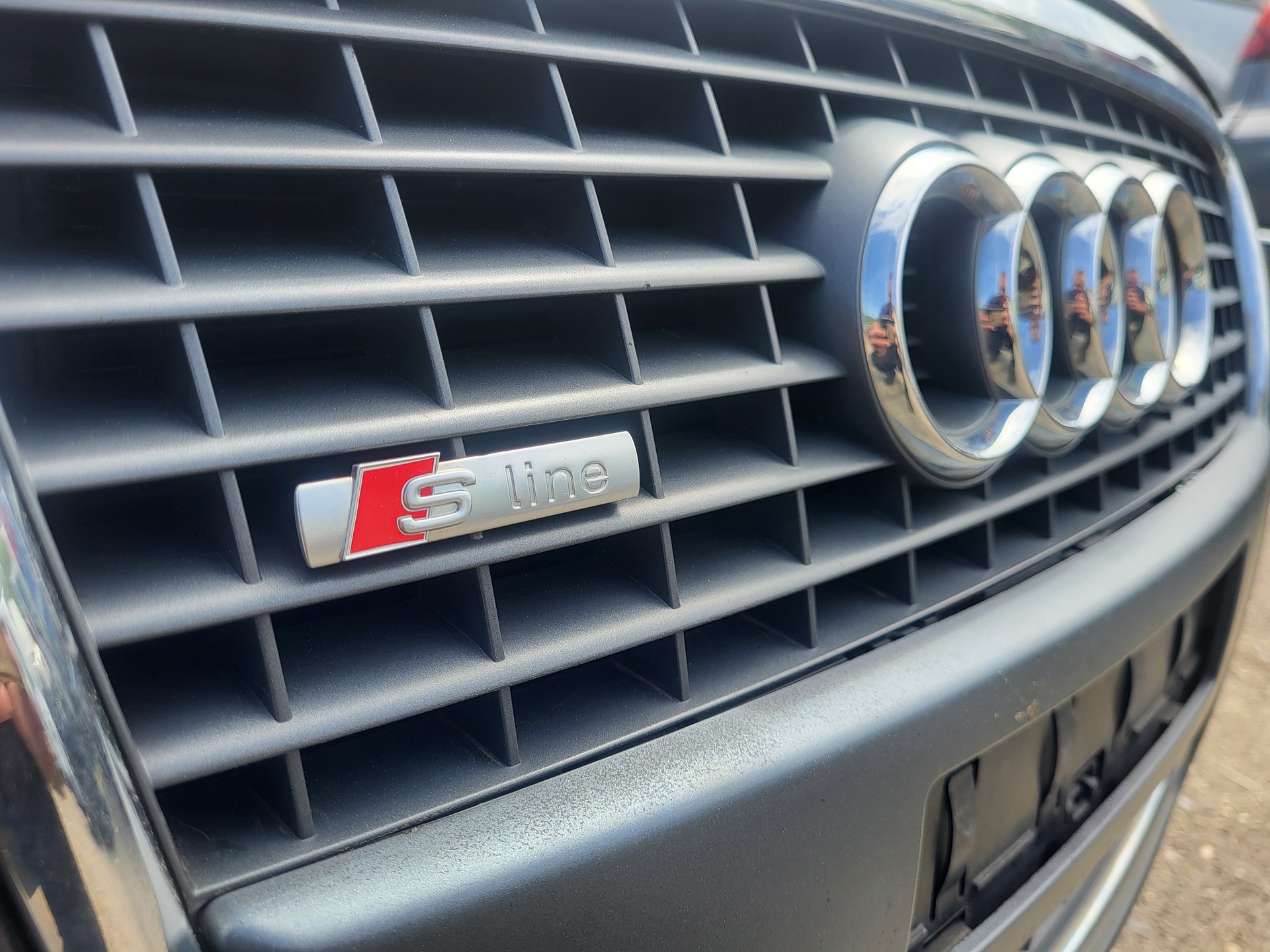 AUDI A3 Sportback 1.8 Turbo FSI Ambition-image-6