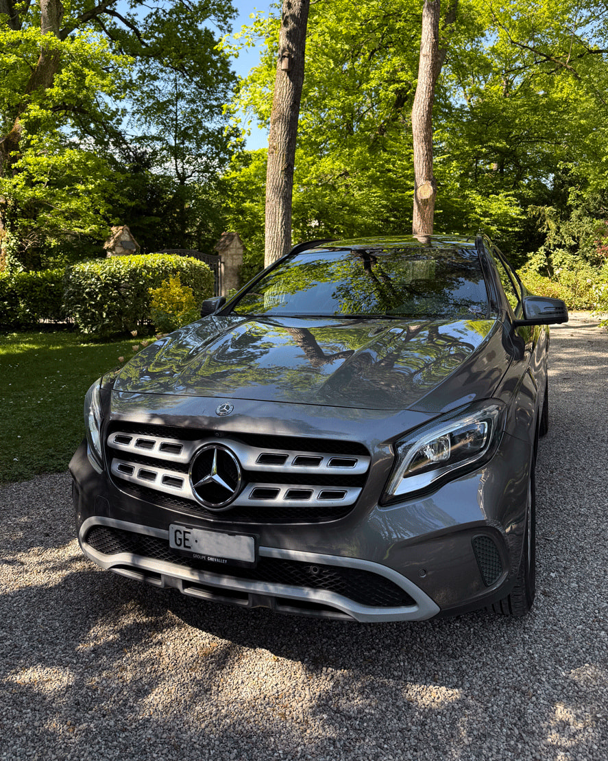 MERCEDES-BENZ GLA 250 4Matic 7G-DCT-image-0
